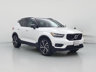 2022 Volvo XC40 T5 R-Design