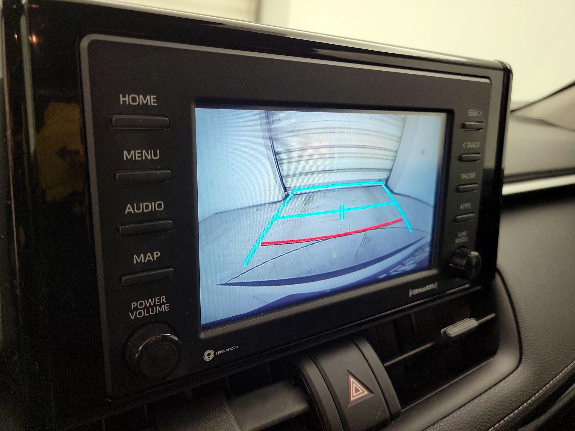 Thumbnail: 2020 Toyota RAV4 - 14