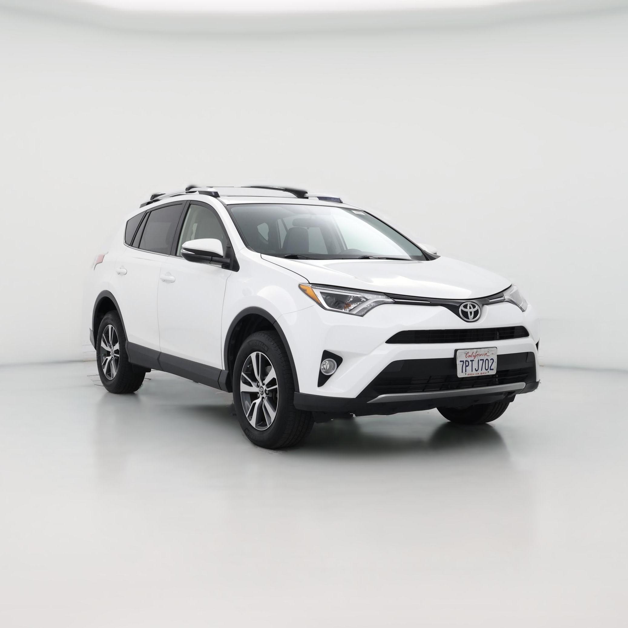 Thumbnail: 2016 Toyota RAV4 - 1