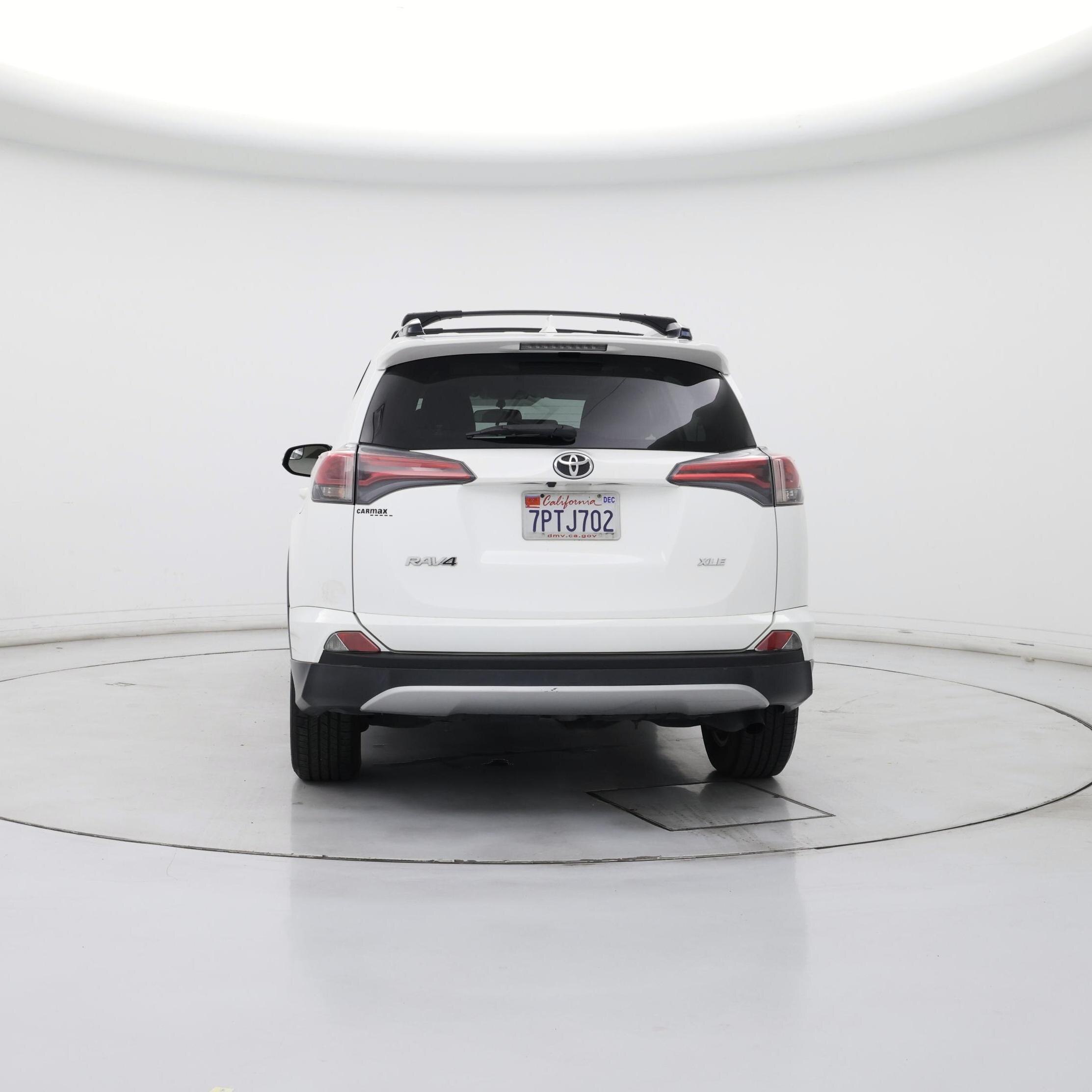 Thumbnail: 2016 Toyota RAV4 - 6