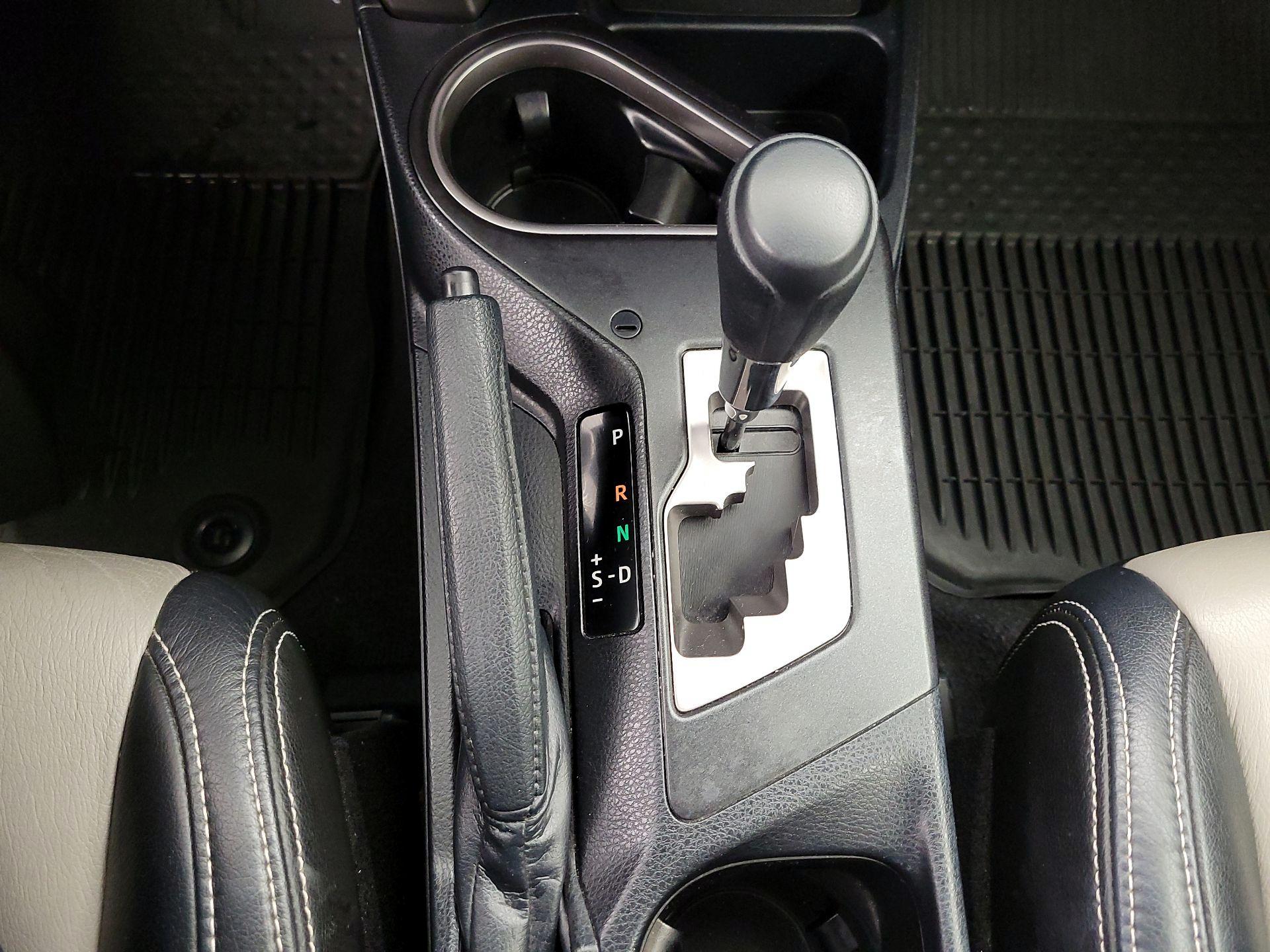 Thumbnail: 2018 Toyota RAV4 - 17