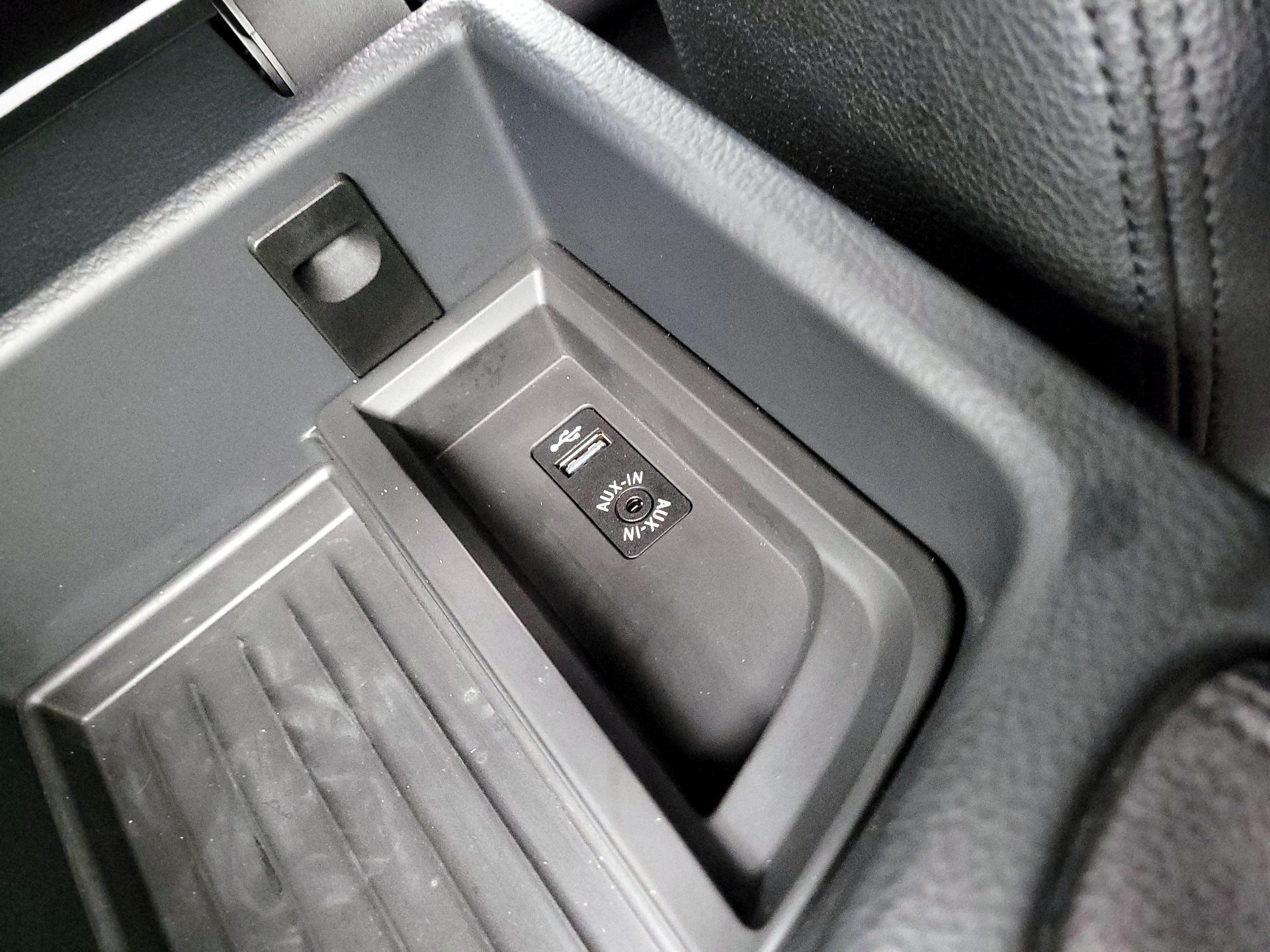 Thumbnail: 2015 BMW 3 Series - 19