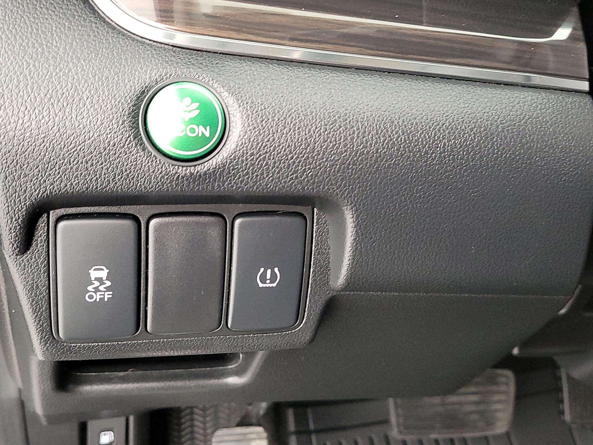 Thumbnail: 2016 Honda CR-V - 13