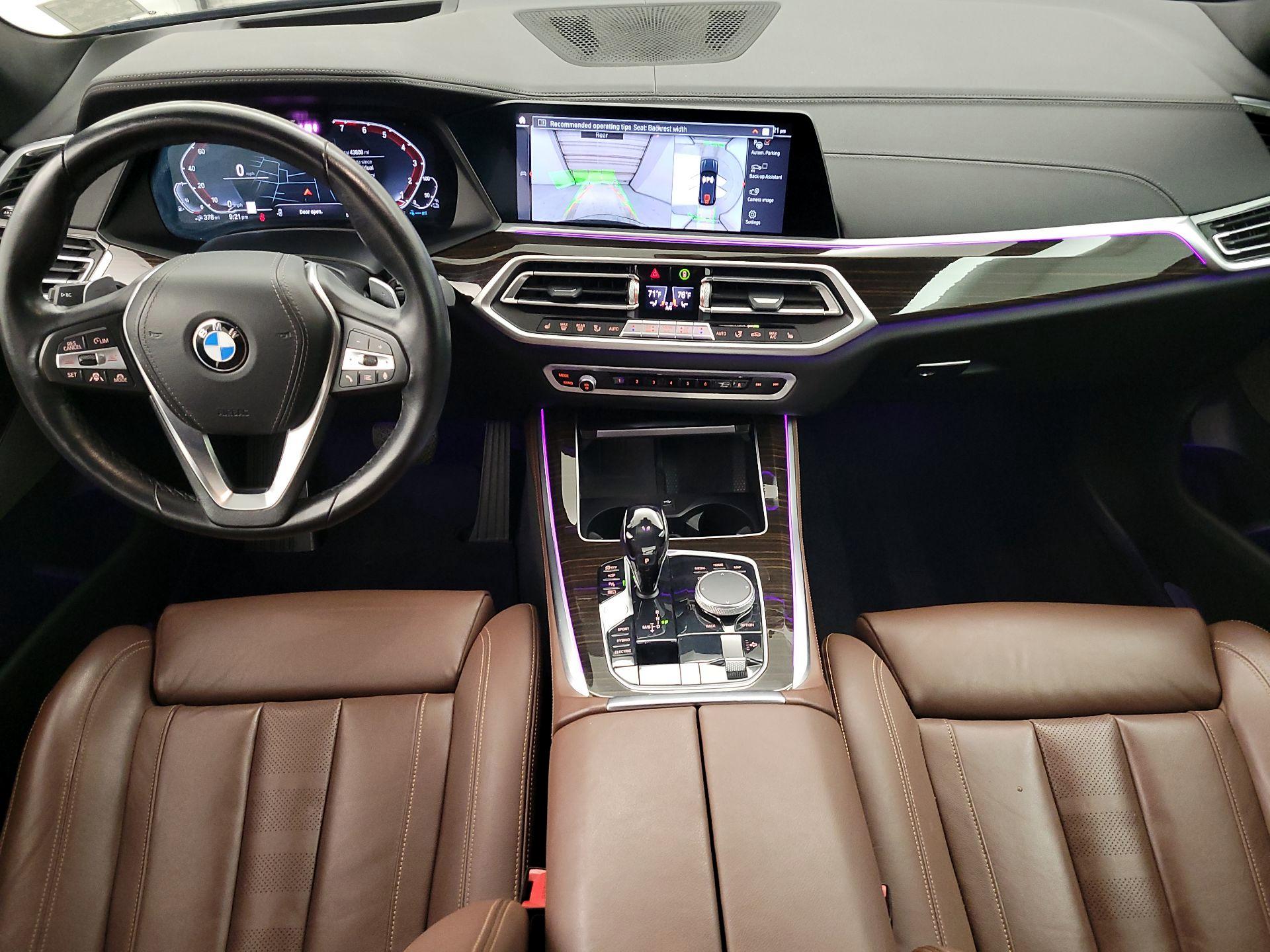 Thumbnail: 2021 BMW X5 - 9