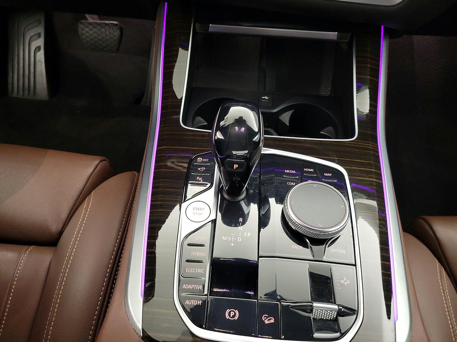 Thumbnail: 2021 BMW X5 - 17