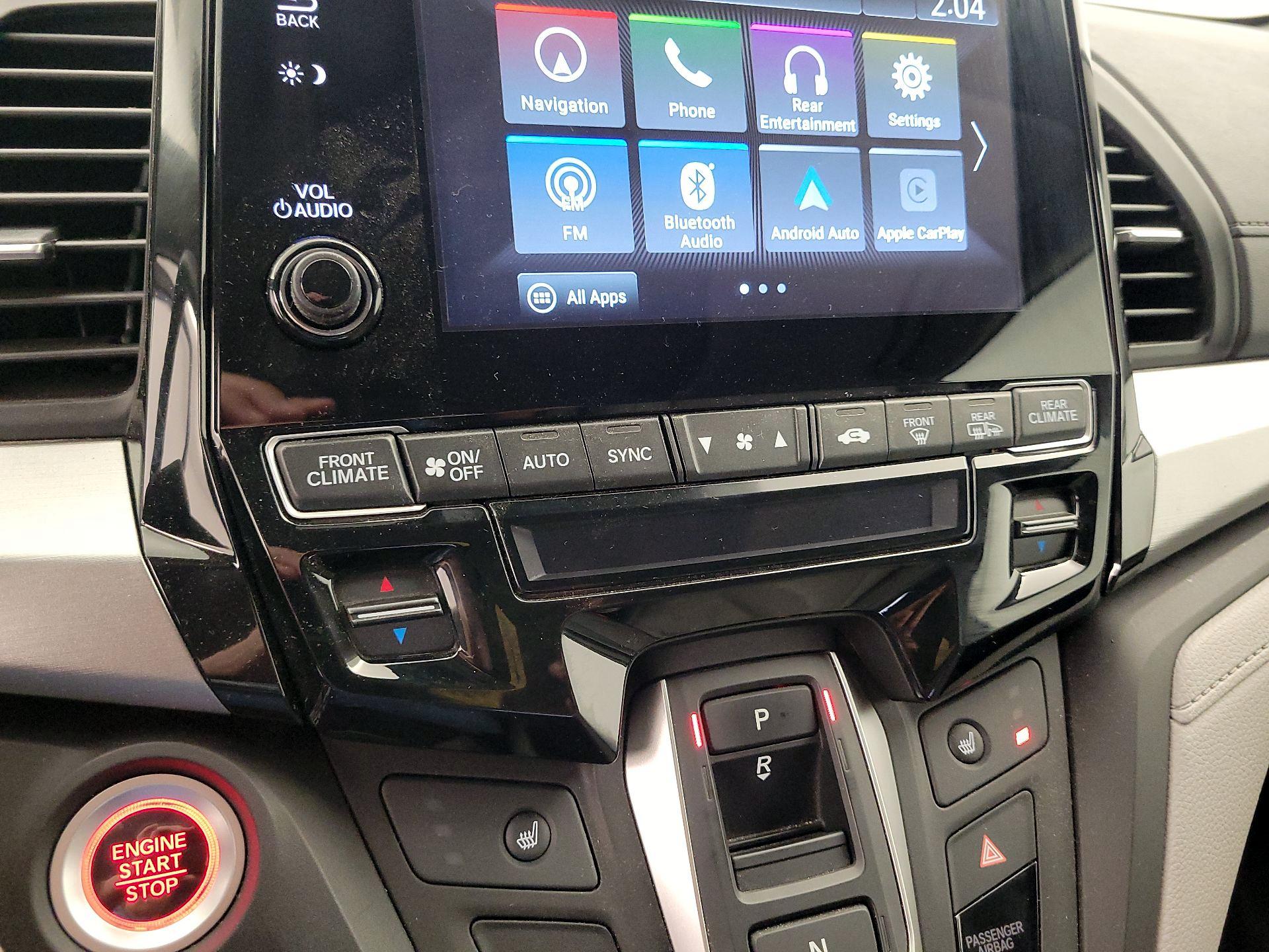 Thumbnail: 2019 Honda Odyssey - 17