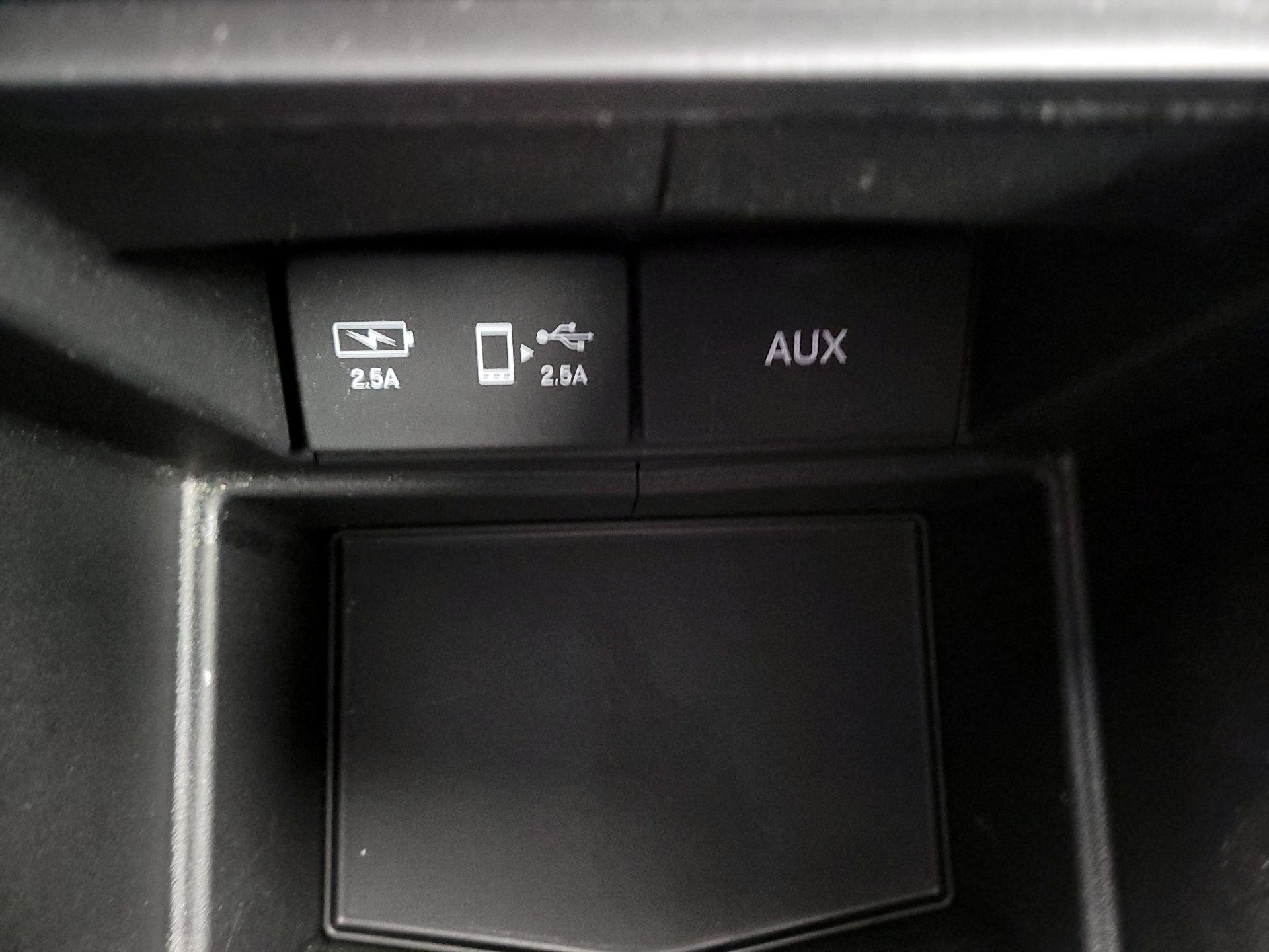 Thumbnail: 2019 Honda Odyssey - 19