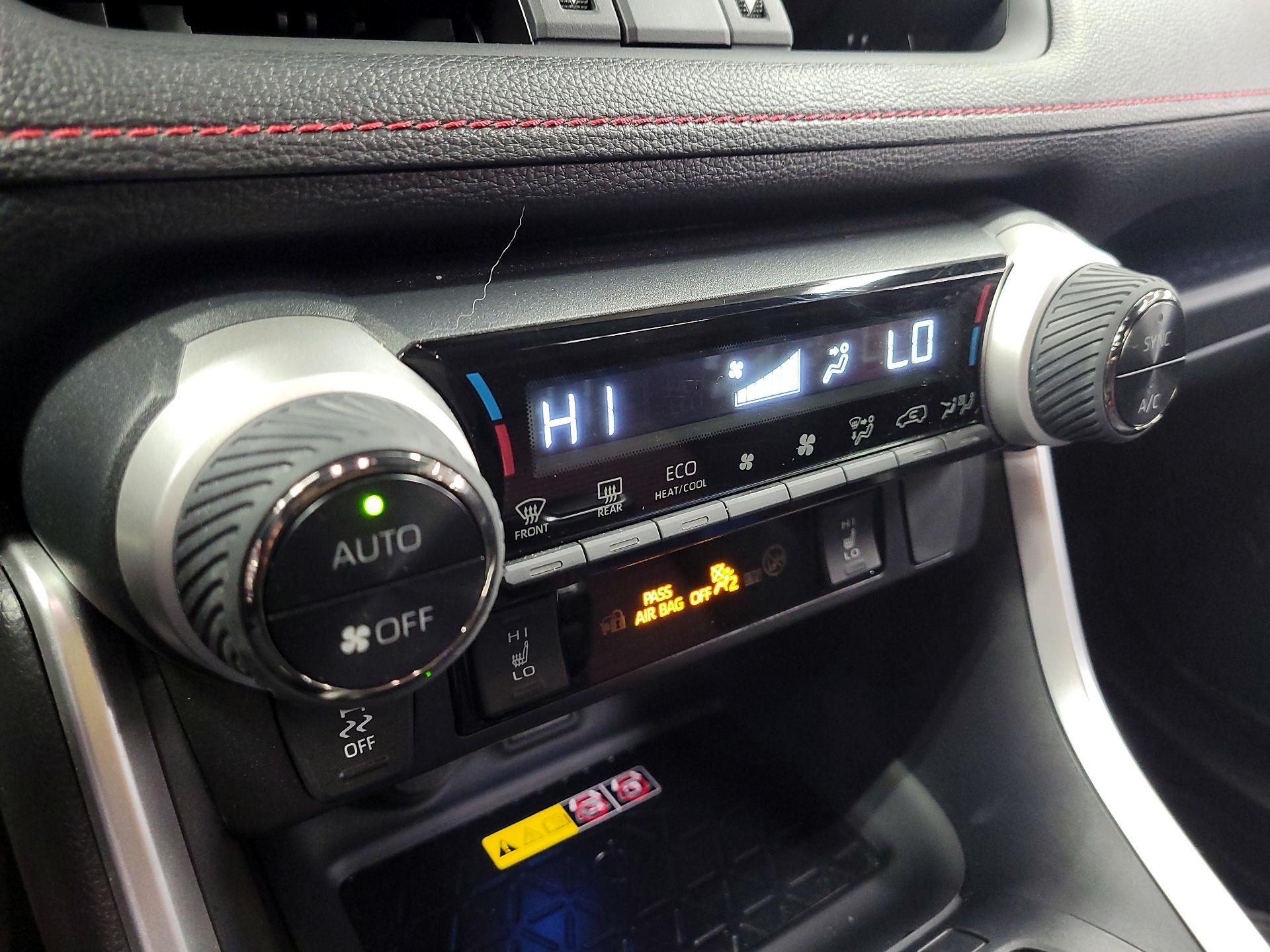 Thumbnail: 2023 Toyota RAV4 - 16