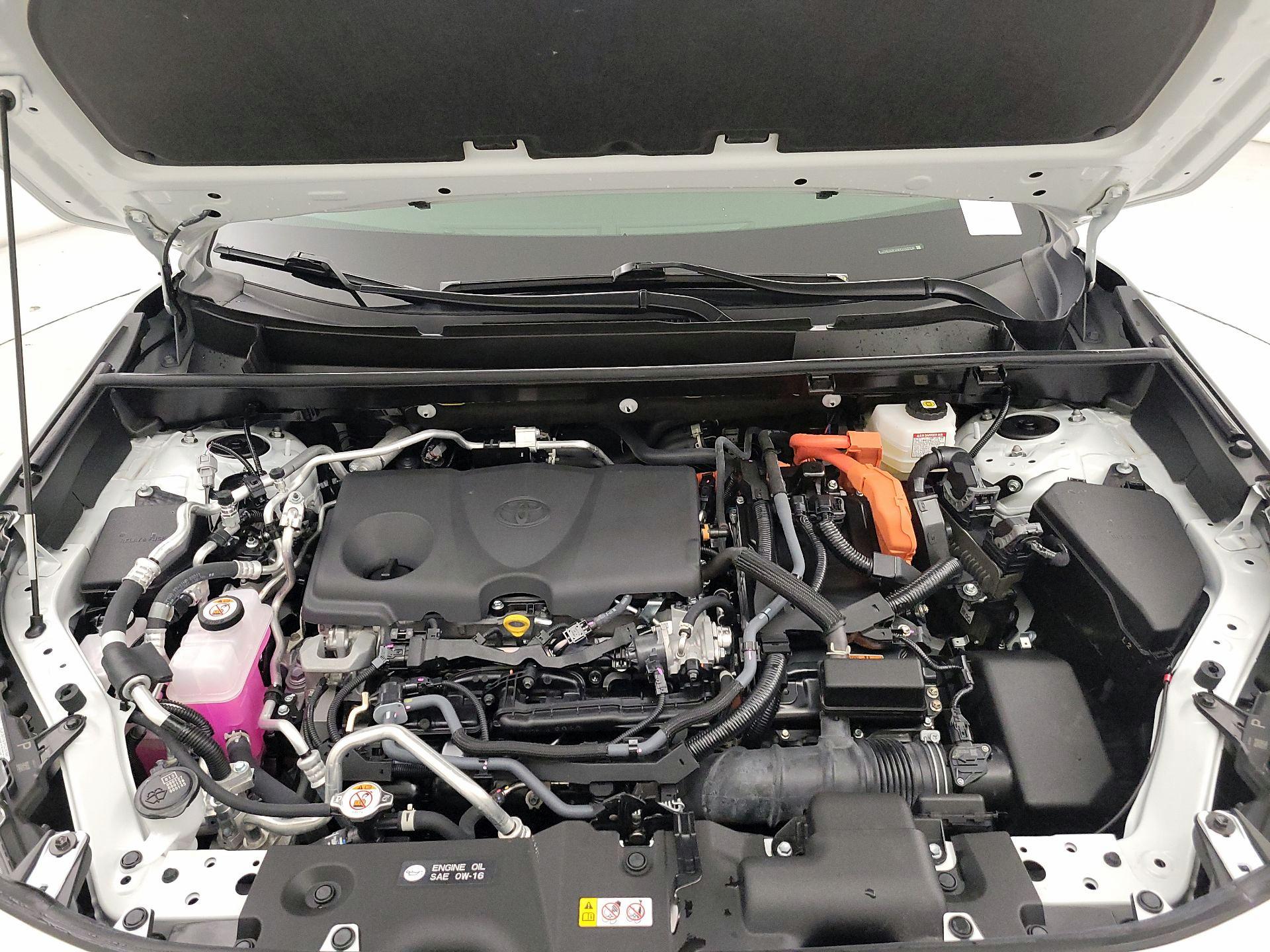 Thumbnail: 2023 Toyota RAV4 - 20