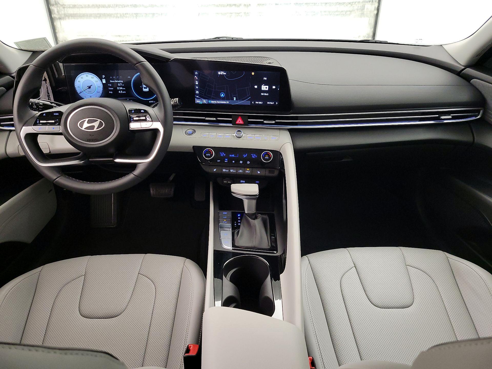 Thumbnail: 2024 Hyundai Elantra - 9