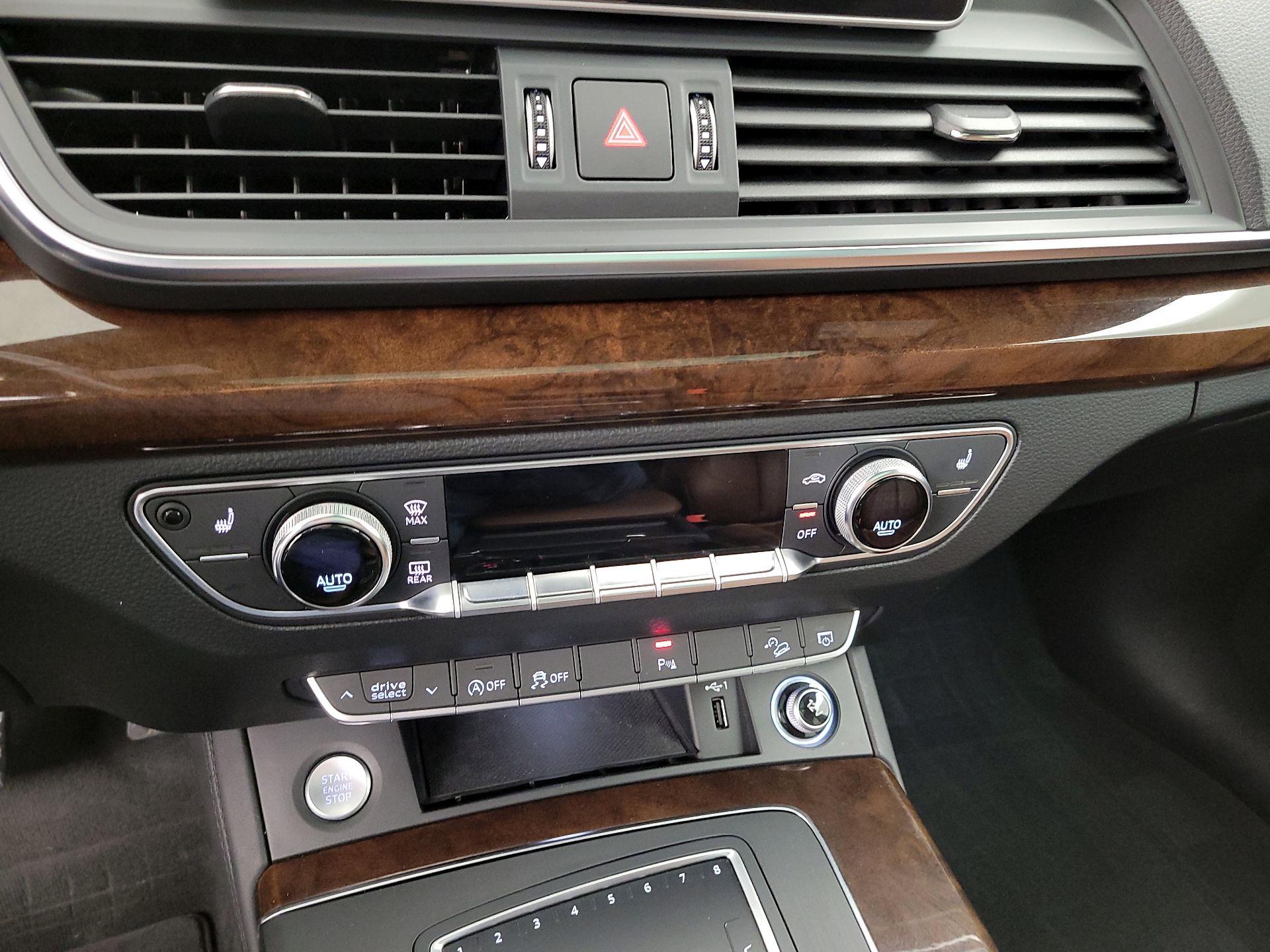 Thumbnail: 2019 Audi Q5 - 17