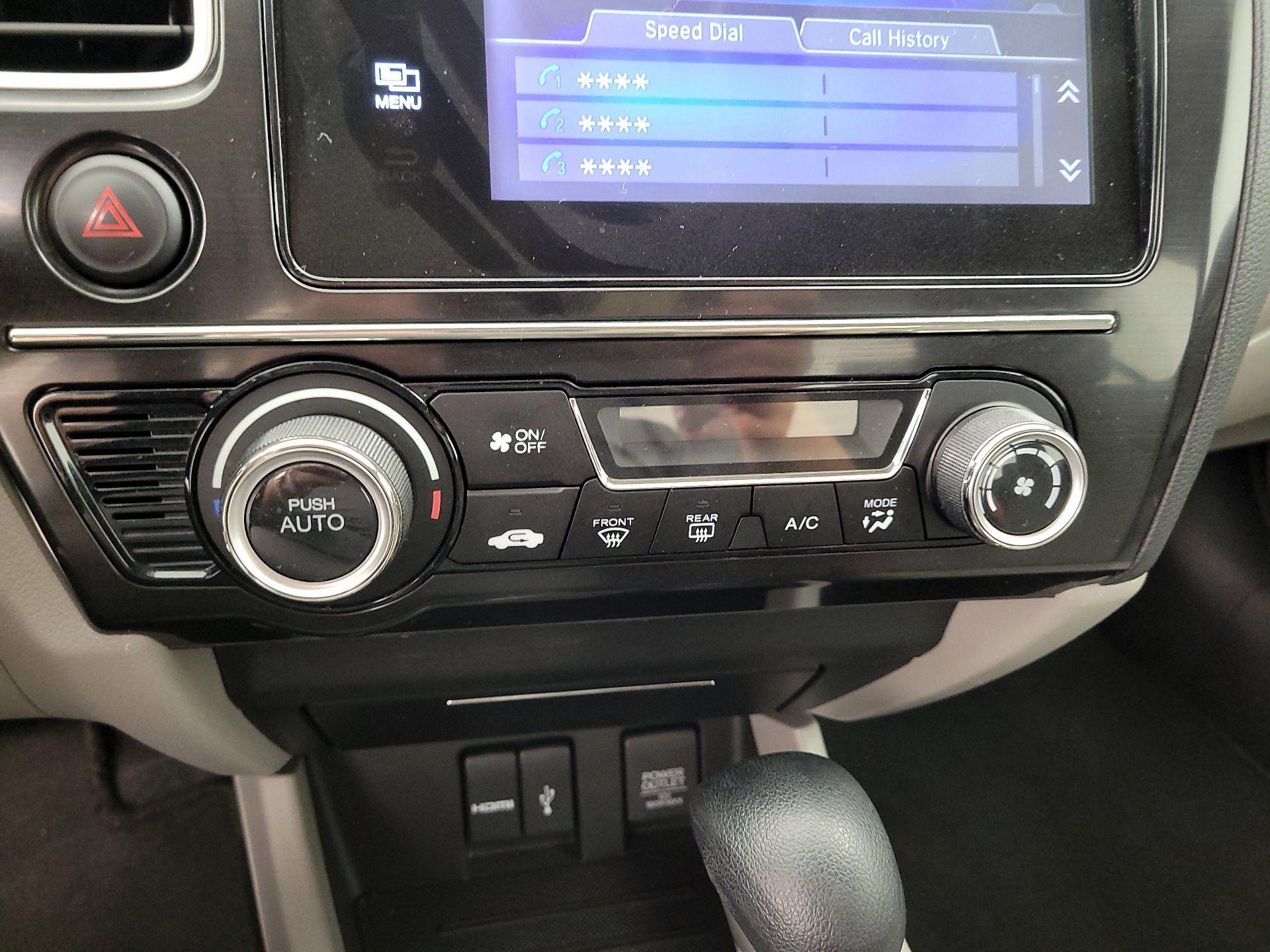 Thumbnail: 2015 Honda Civic - 16