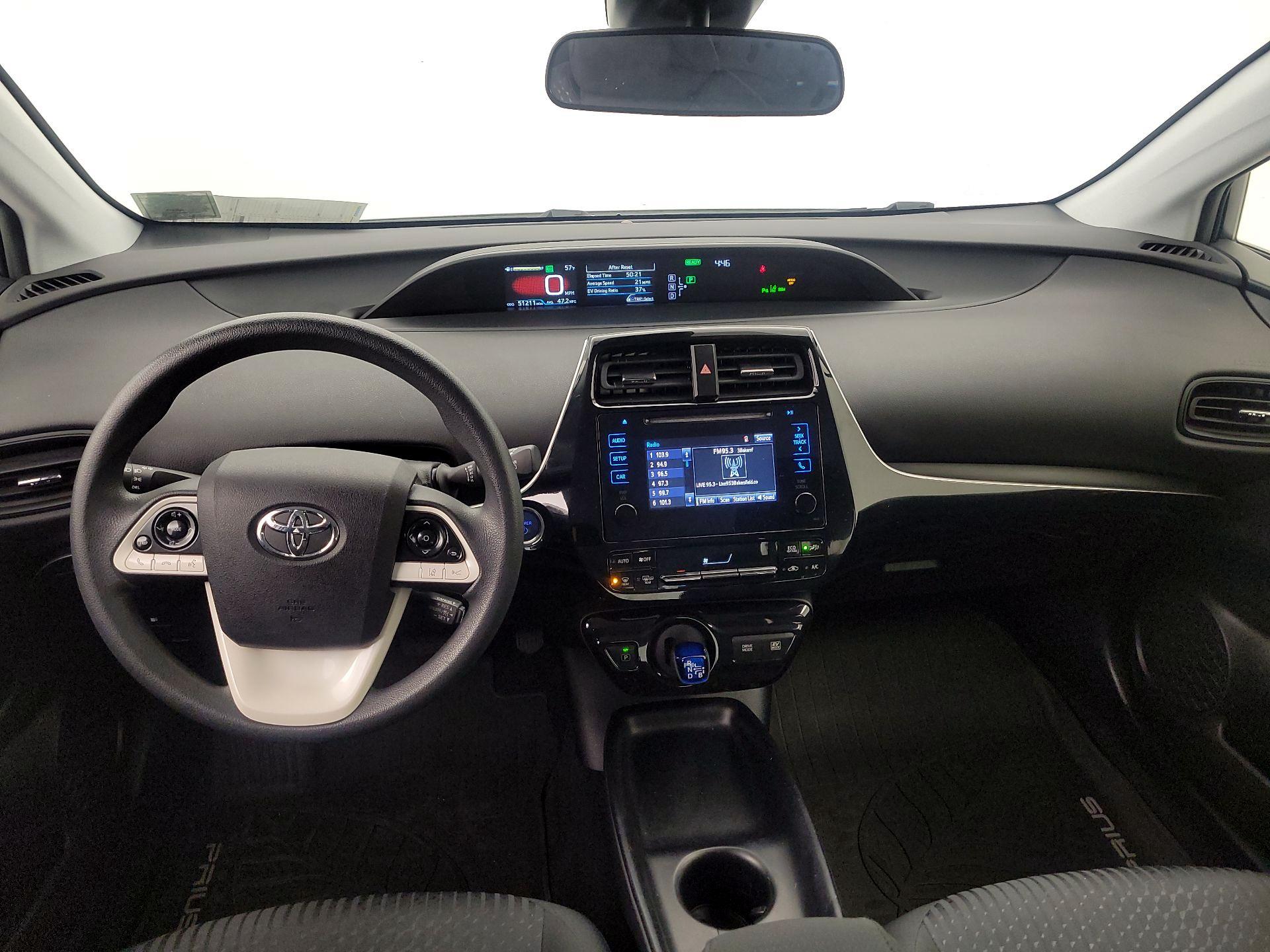 Thumbnail: 2018 Toyota Prius - 9