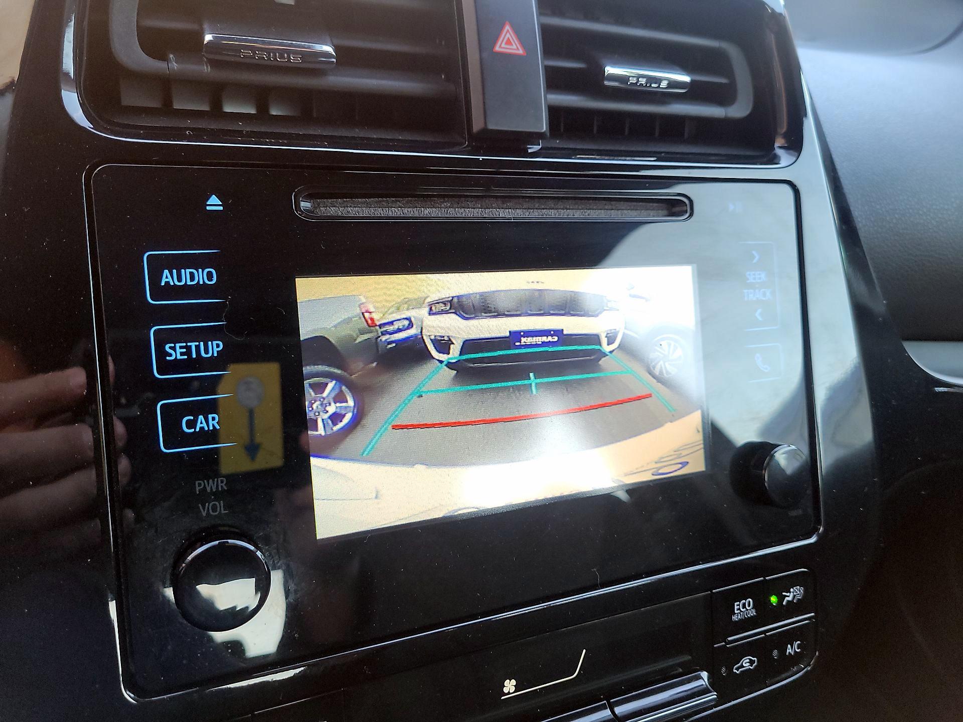 Thumbnail: 2018 Toyota Prius - 14