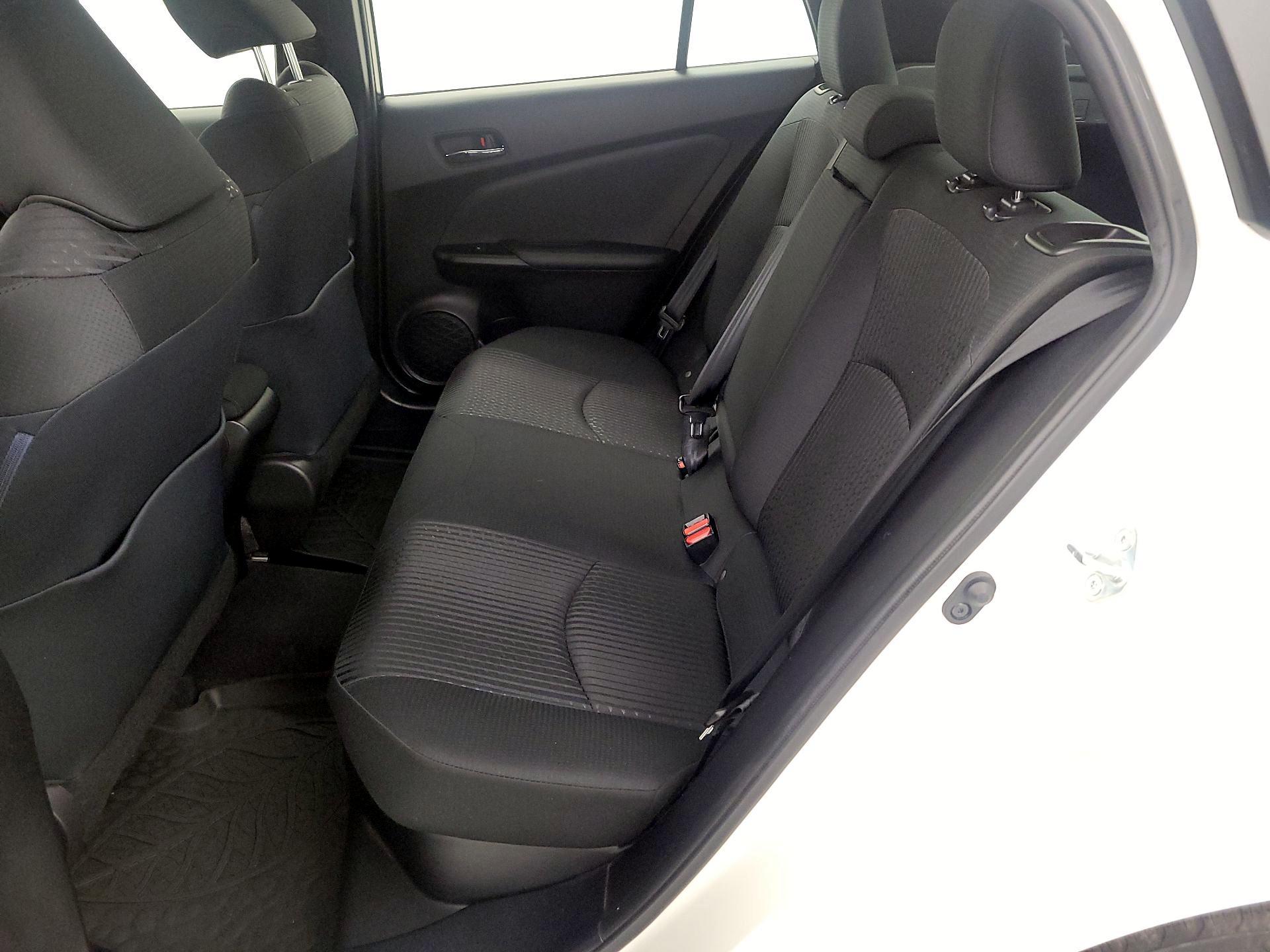 Thumbnail: 2018 Toyota Prius - 19