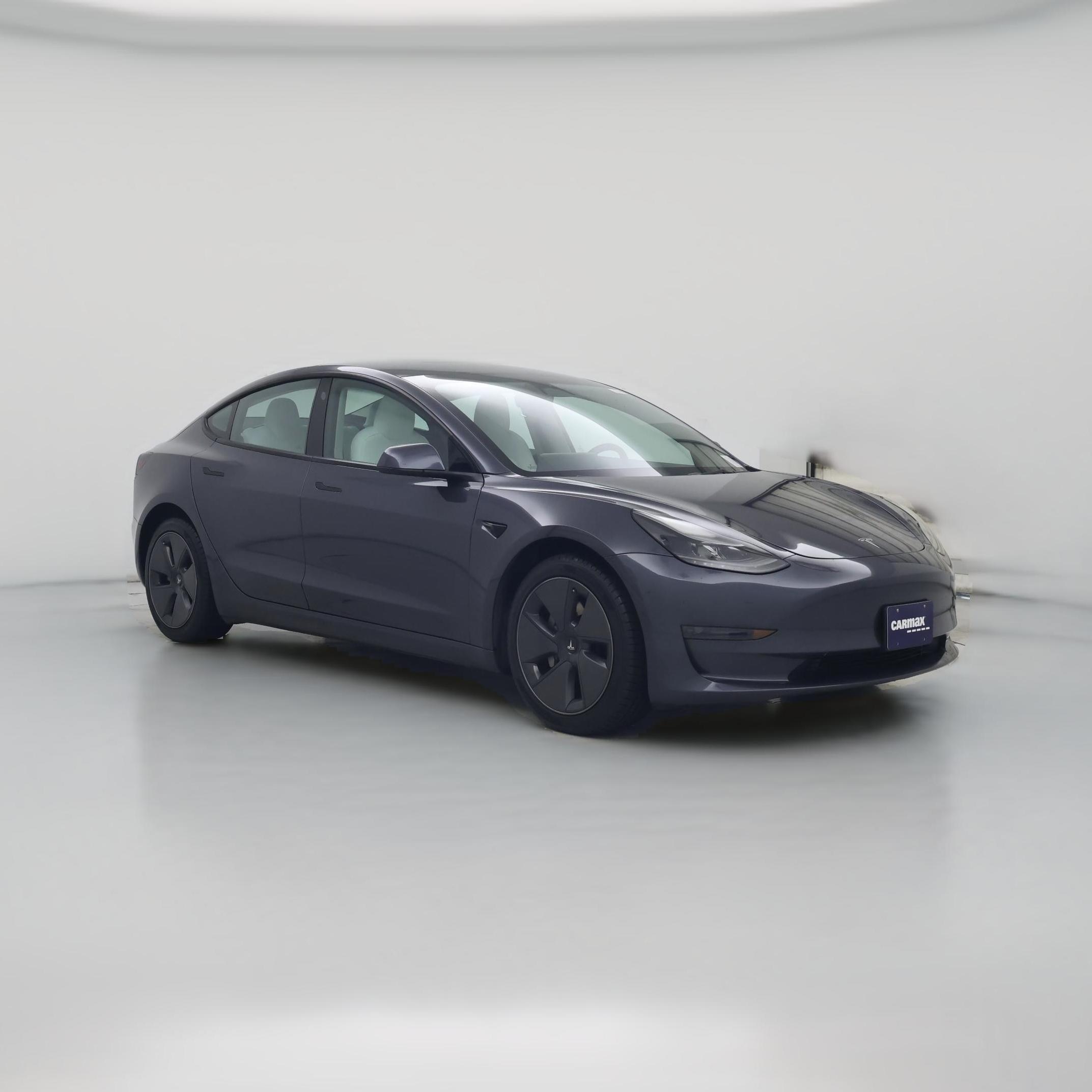 Thumbnail: 2023 Tesla Model 3 - 1