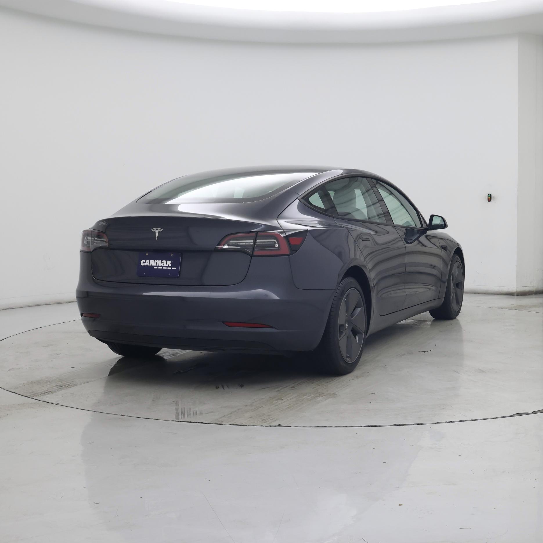 Thumbnail: 2023 Tesla Model 3 - 8