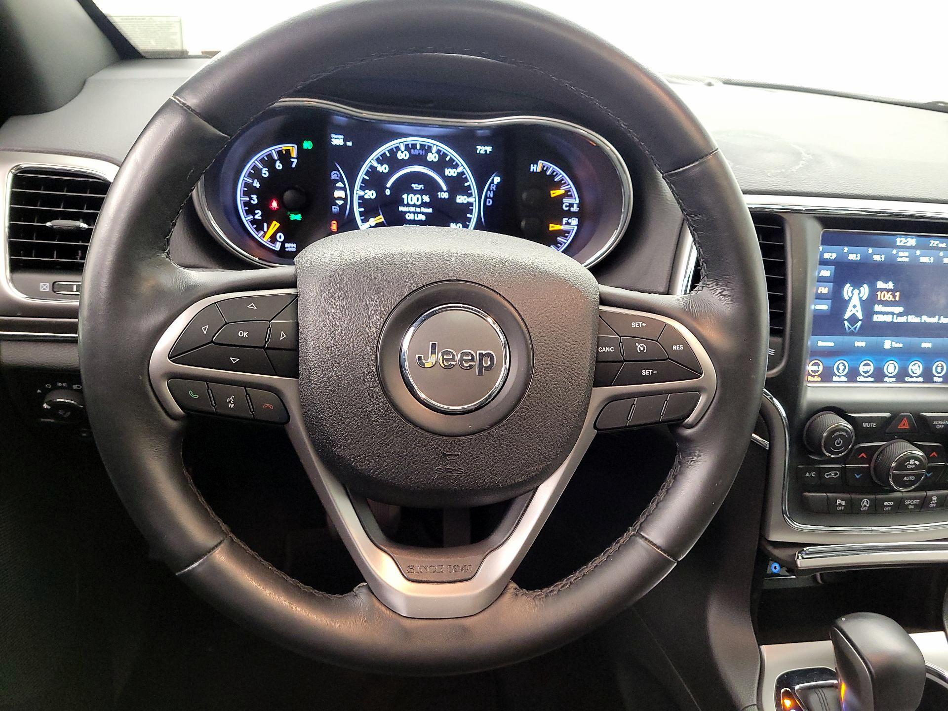 Thumbnail: 2018 Jeep Grand Cherokee - 10