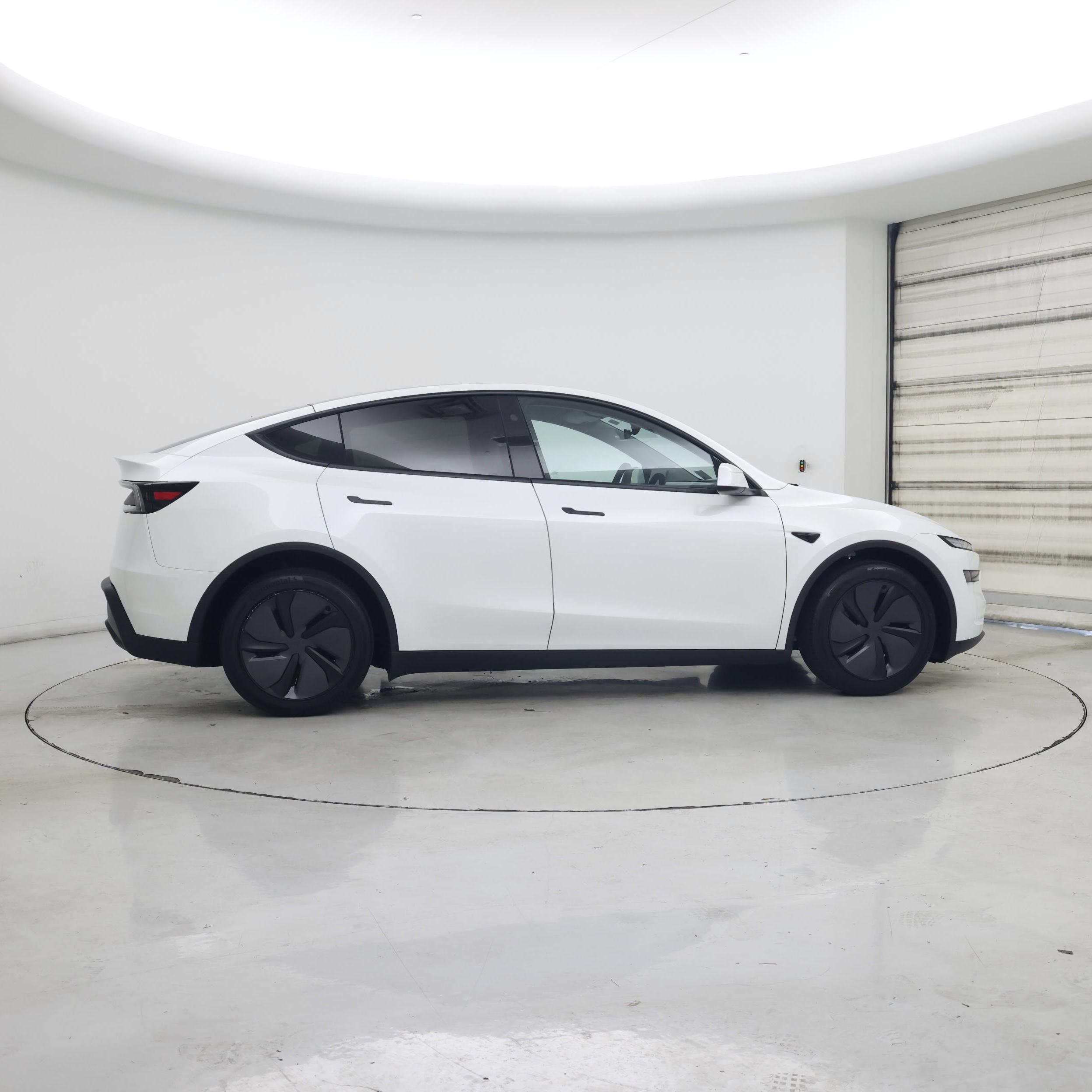 Thumbnail: 2026 Tesla Model Y - 7