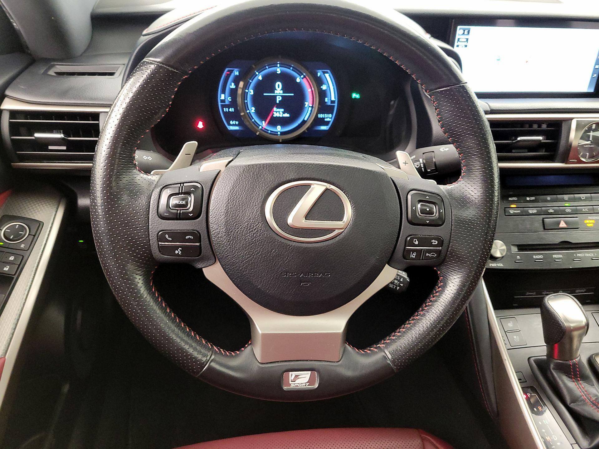 Thumbnail: 2018 Lexus IS - 10