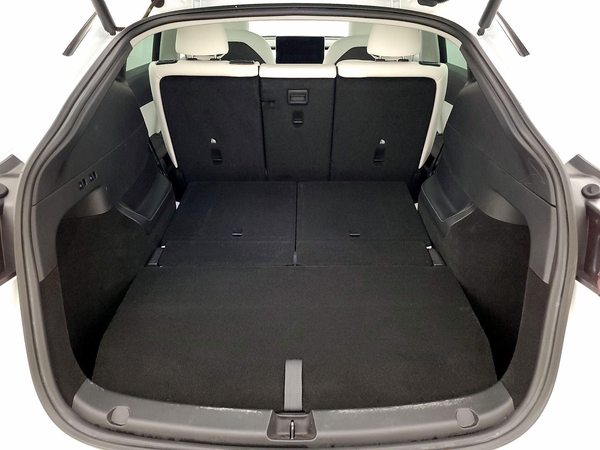 Thumbnail: 2022 Tesla Model Y - 20