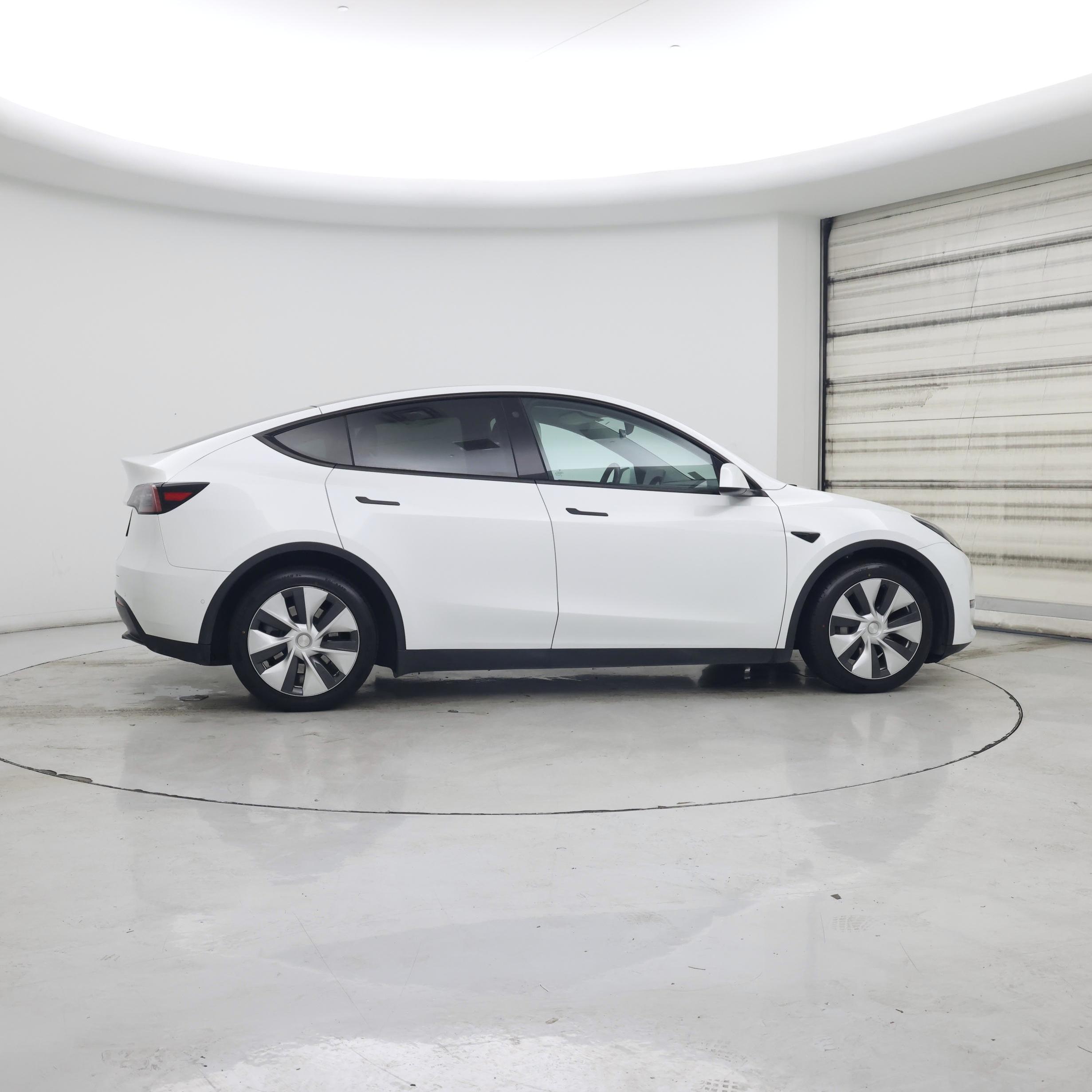 Thumbnail: 2022 Tesla Model Y - 7