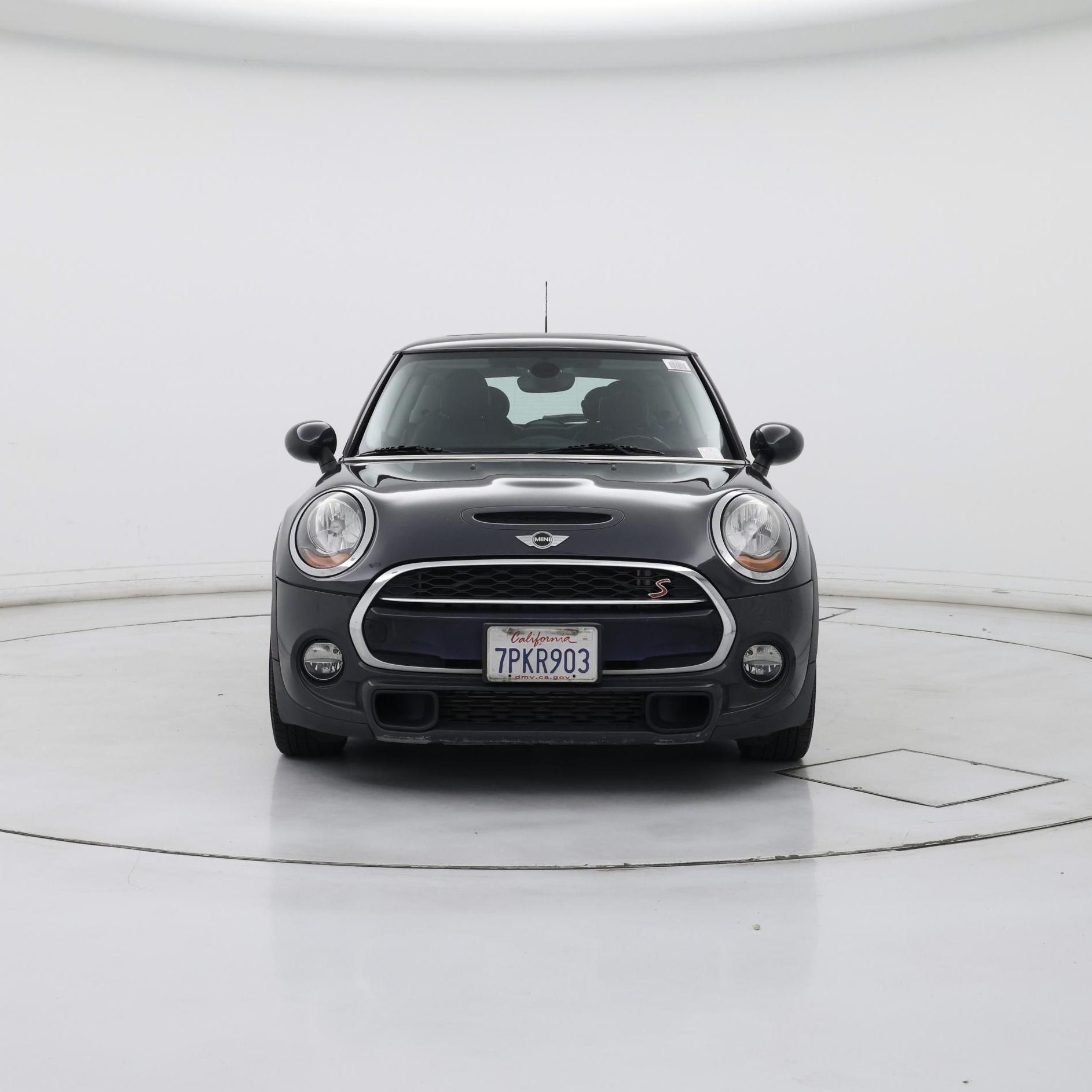 Thumbnail: 2015 MINI Cooper Hardtop - 5