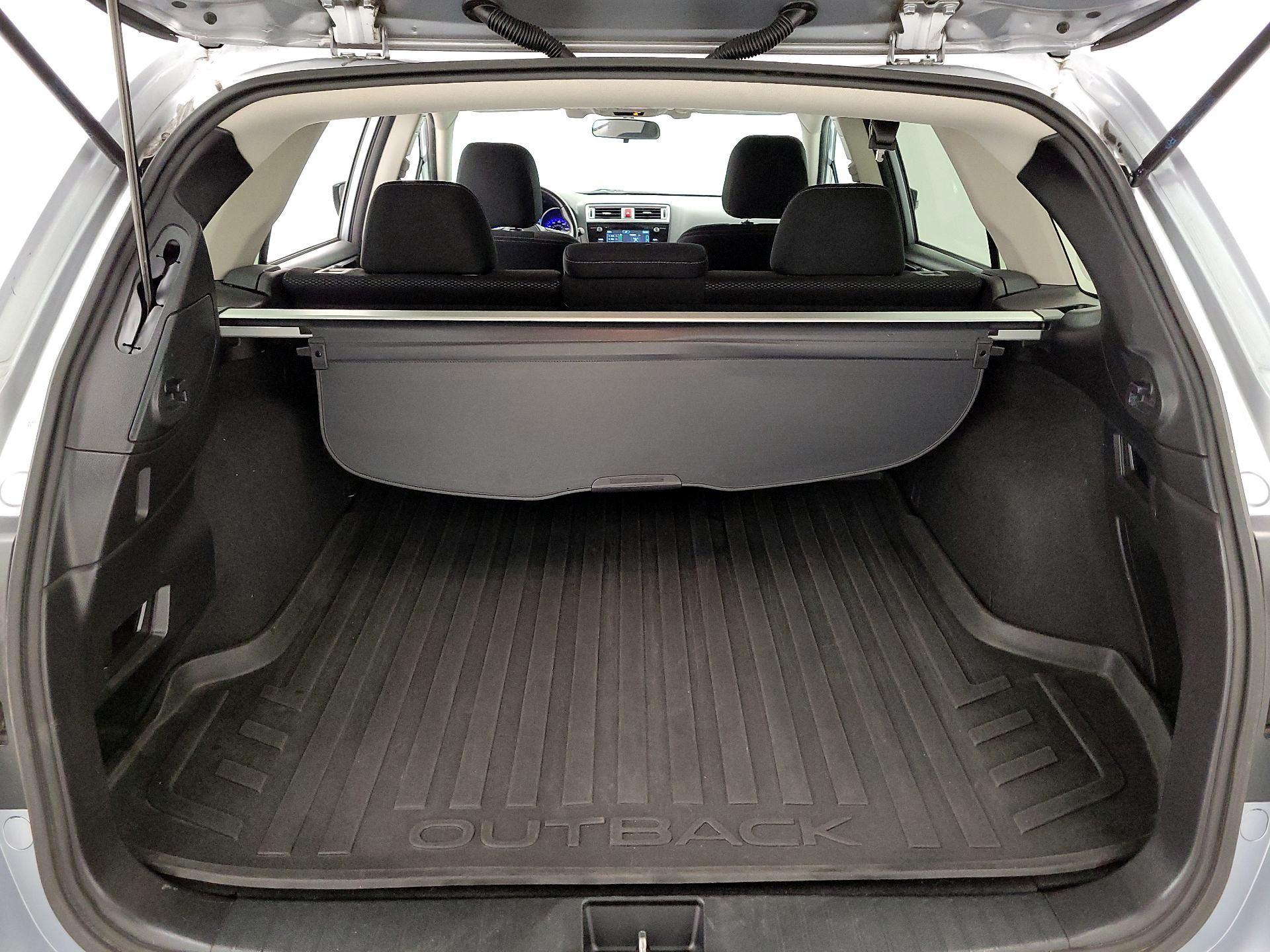 Thumbnail: 2015 Subaru Outback - 20