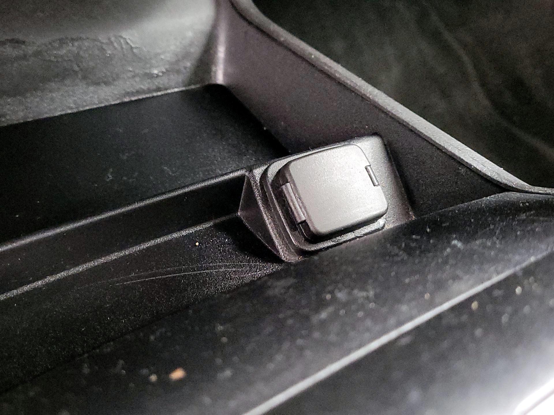 Thumbnail: 2014 Ford Fusion - 17