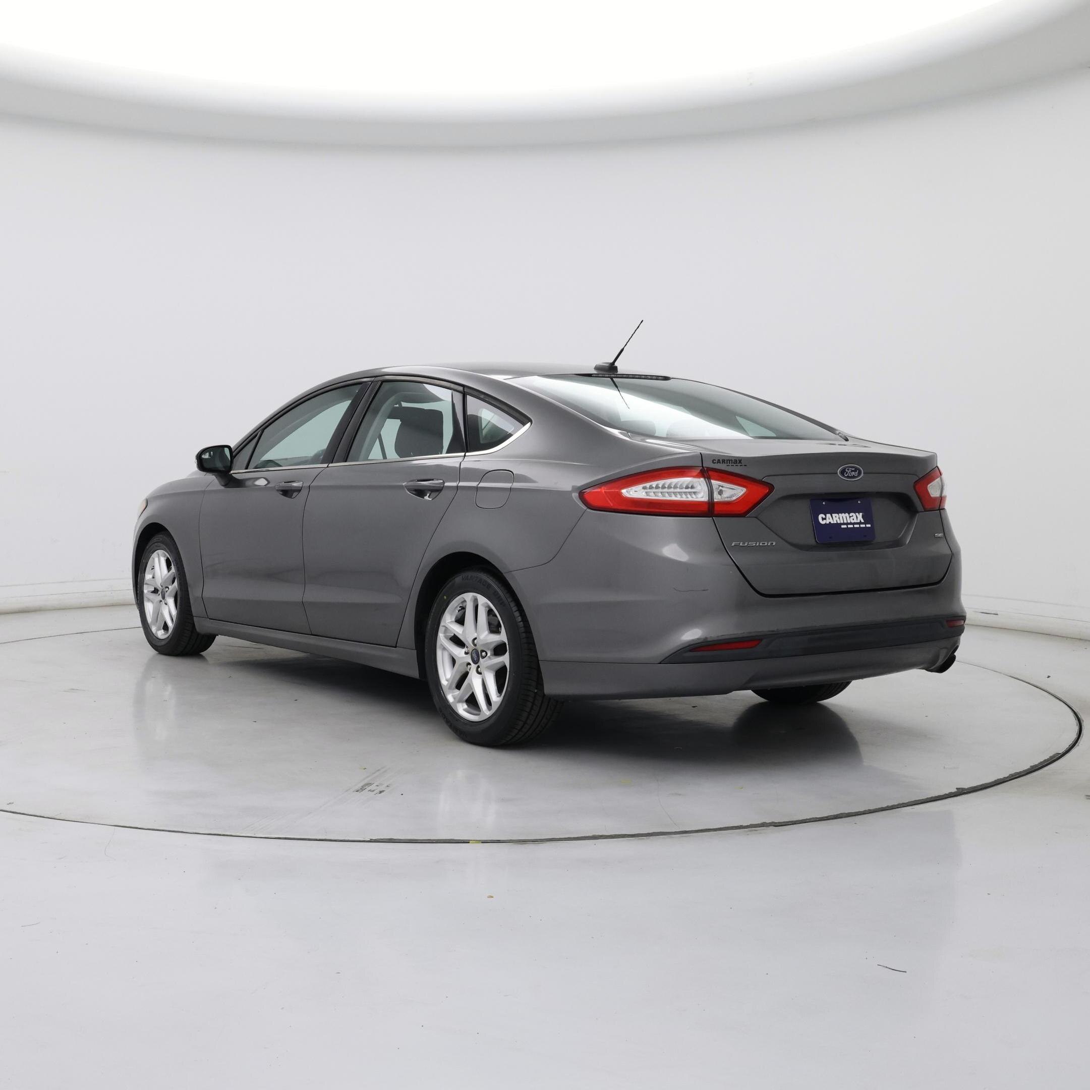 Thumbnail: 2014 Ford Fusion - 2