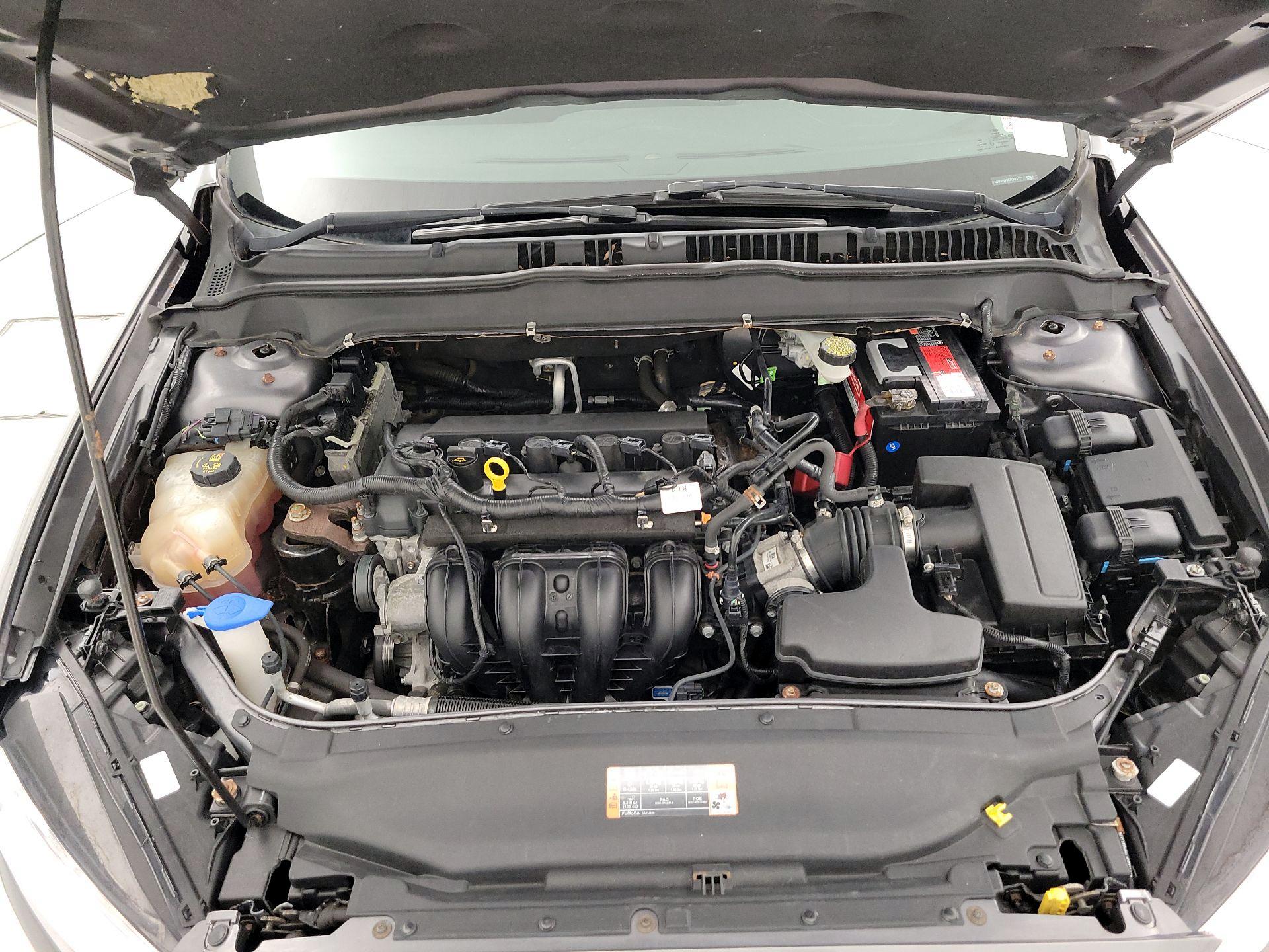 Thumbnail: 2014 Ford Fusion - 20