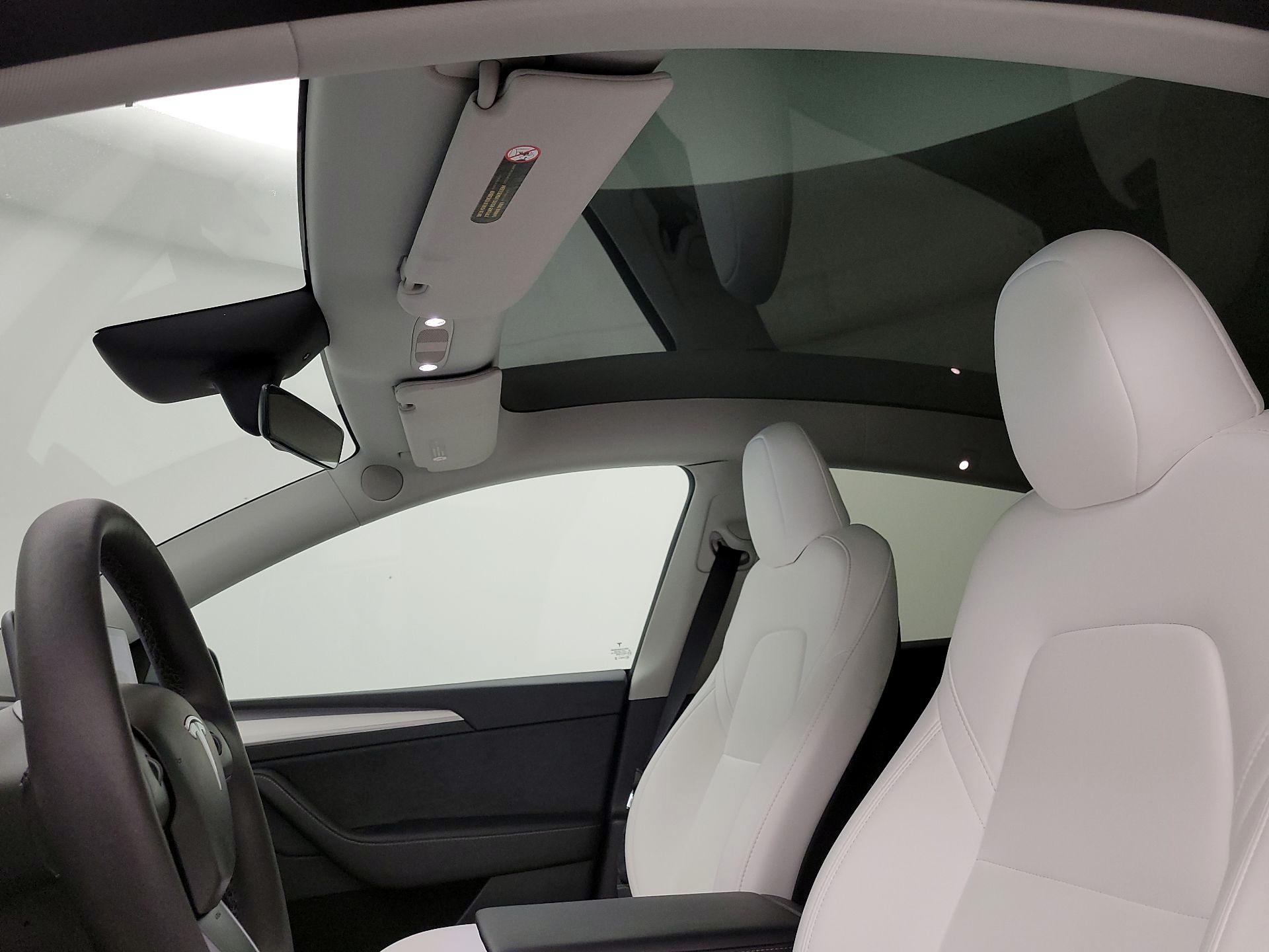 Thumbnail: 2023 Tesla Model Y - 18