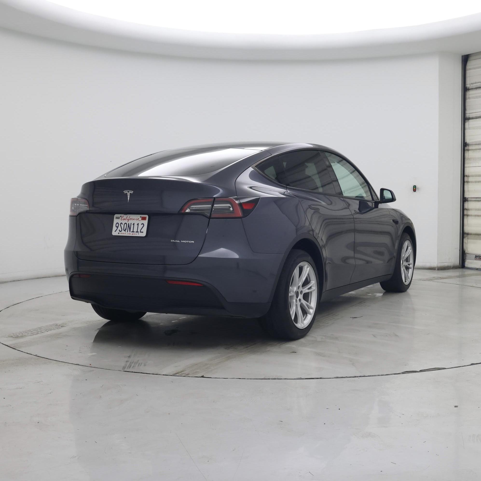 Thumbnail: 2023 Tesla Model Y - 8