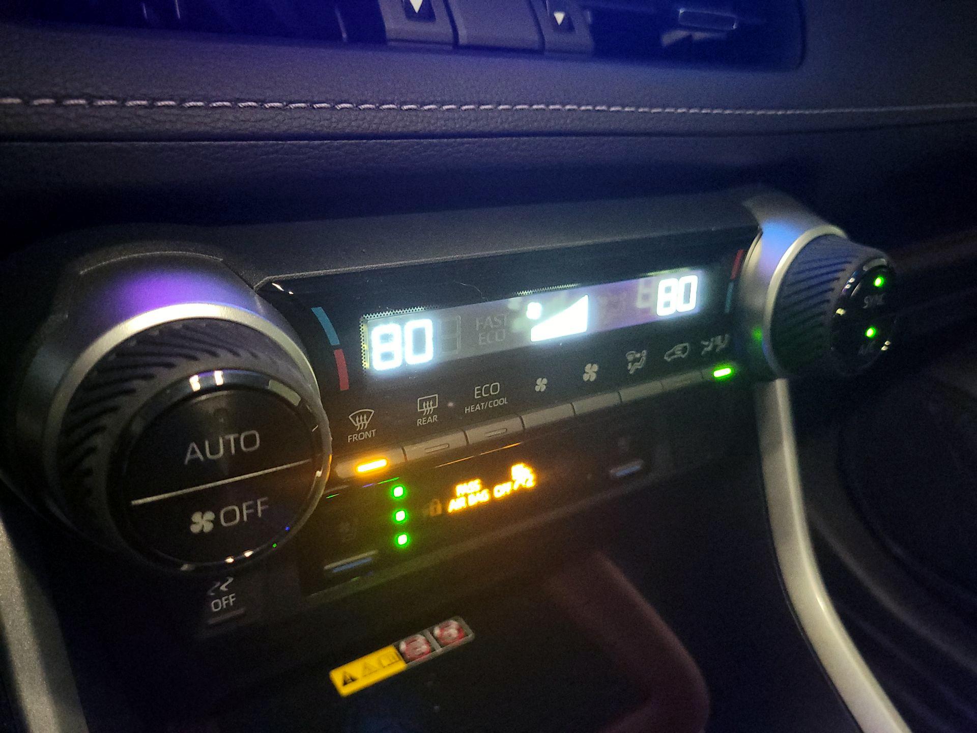 Thumbnail: 2025 Toyota RAV4 - 16