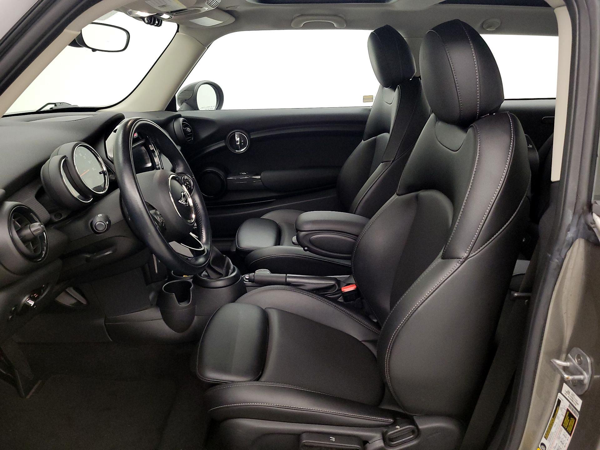 Thumbnail: 2018 MINI Cooper Hardtop - 11