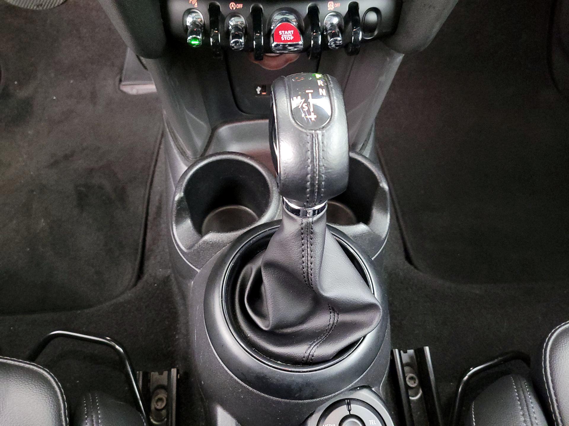 Thumbnail: 2018 MINI Cooper Hardtop - 16