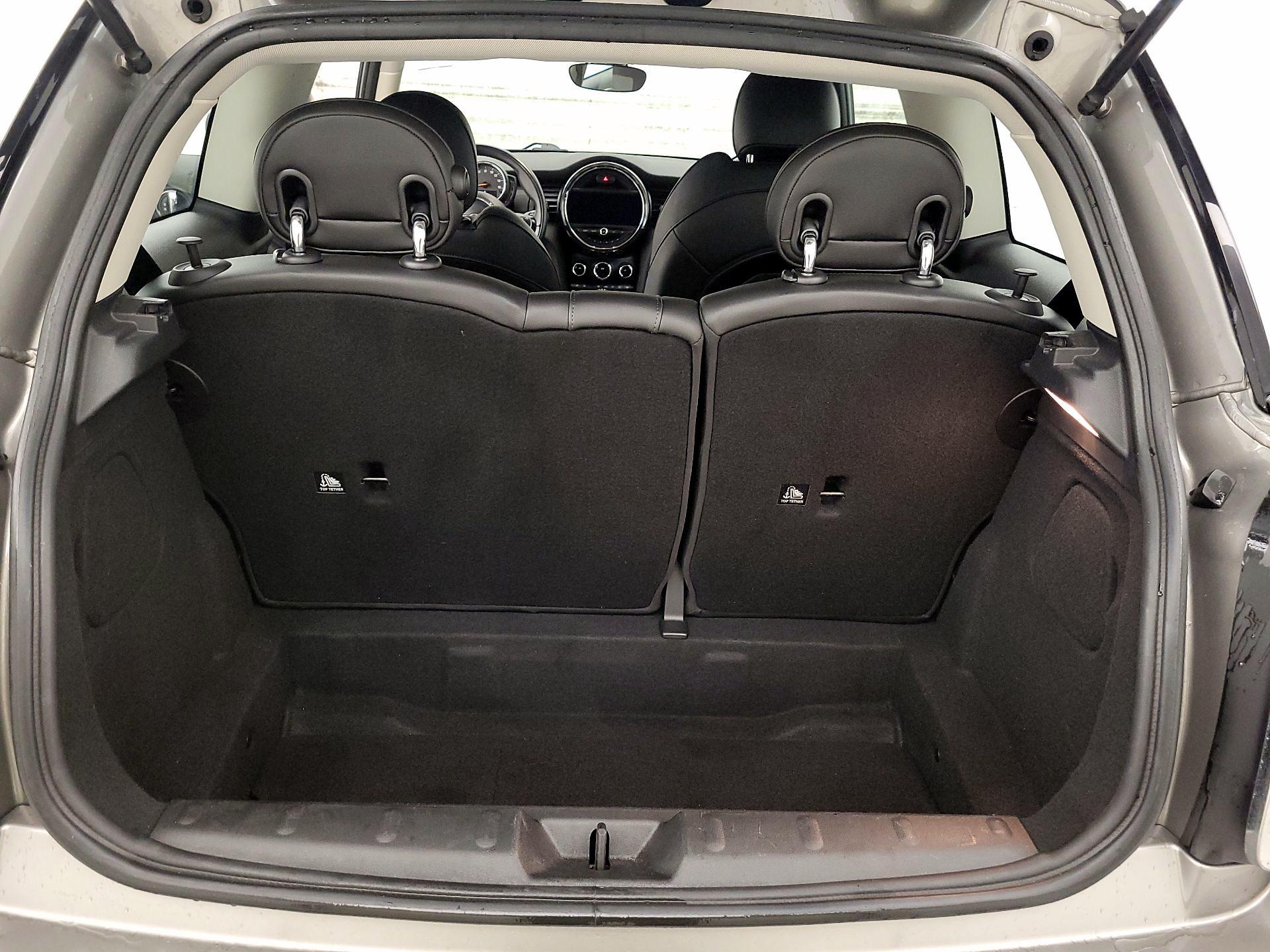 Thumbnail: 2018 MINI Cooper Hardtop - 18