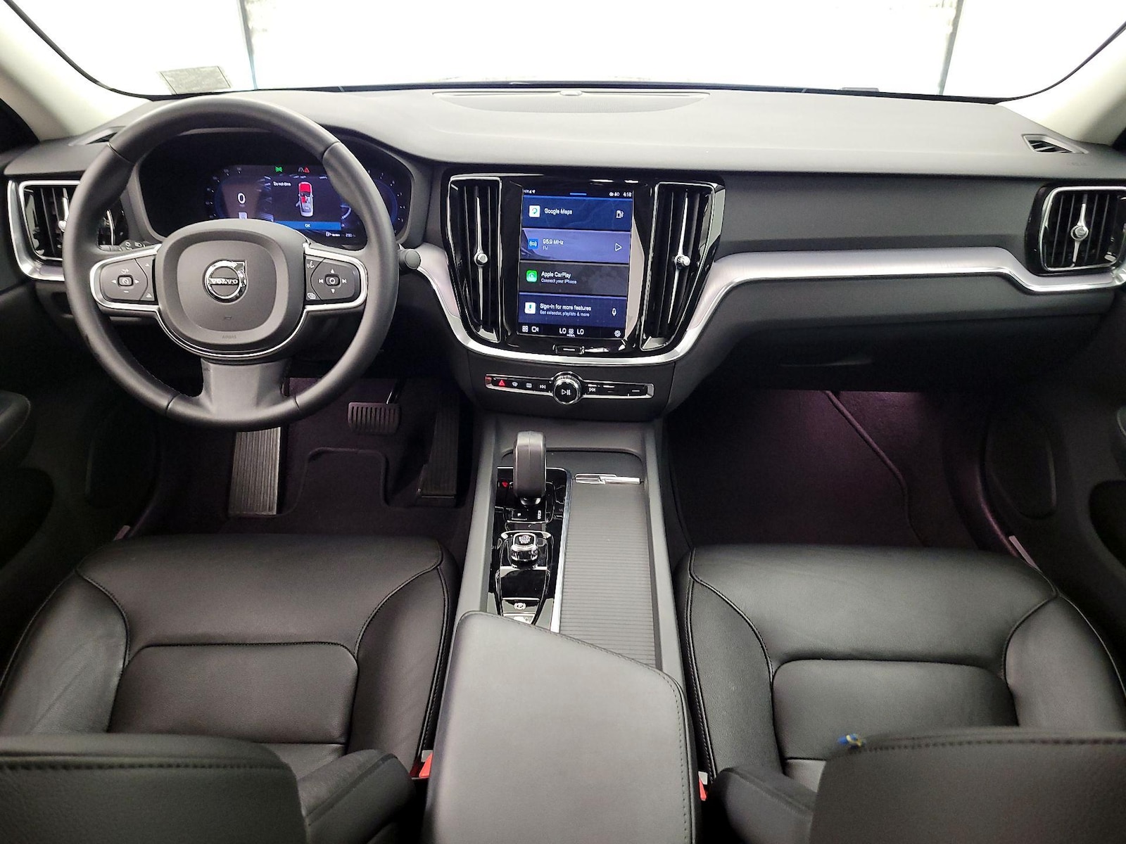 2024 Volvo S60 Core - Photo 10