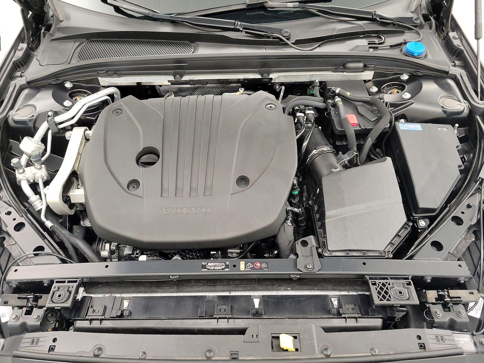 2024 Volvo S60 Core - Photo 22
