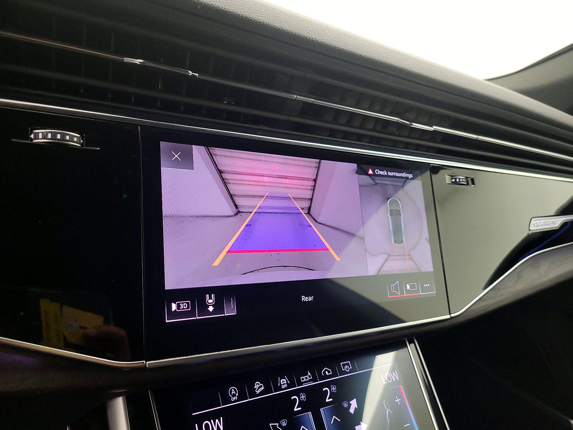 Thumbnail: 2019 Audi Q8 - 14