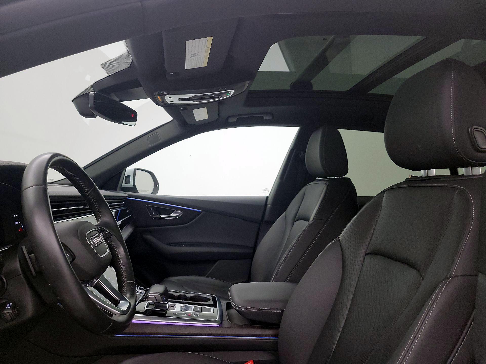 Thumbnail: 2019 Audi Q8 - 18