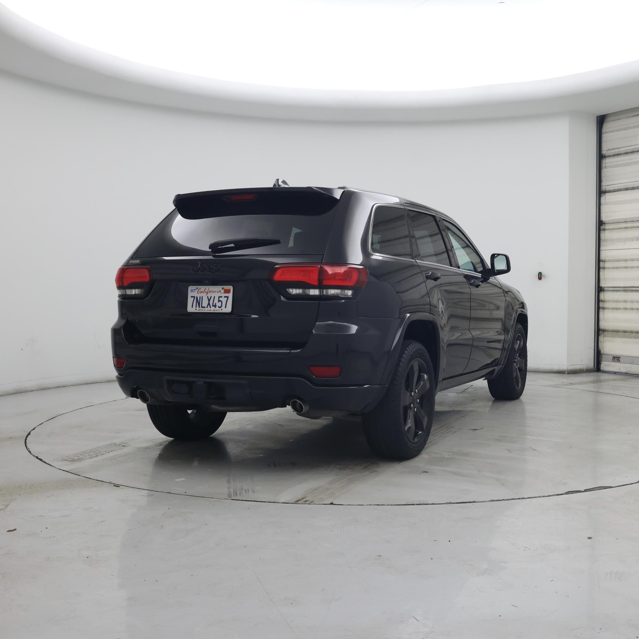 Thumbnail: 2015 Jeep Grand Cherokee - 8