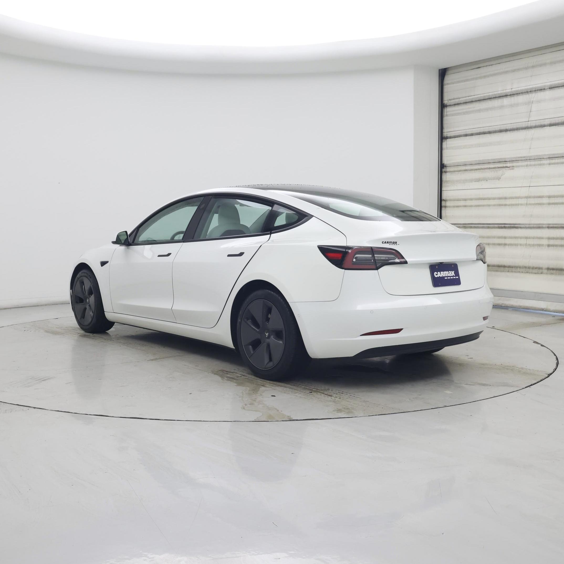 Thumbnail: 2021 Tesla Model 3 - 2