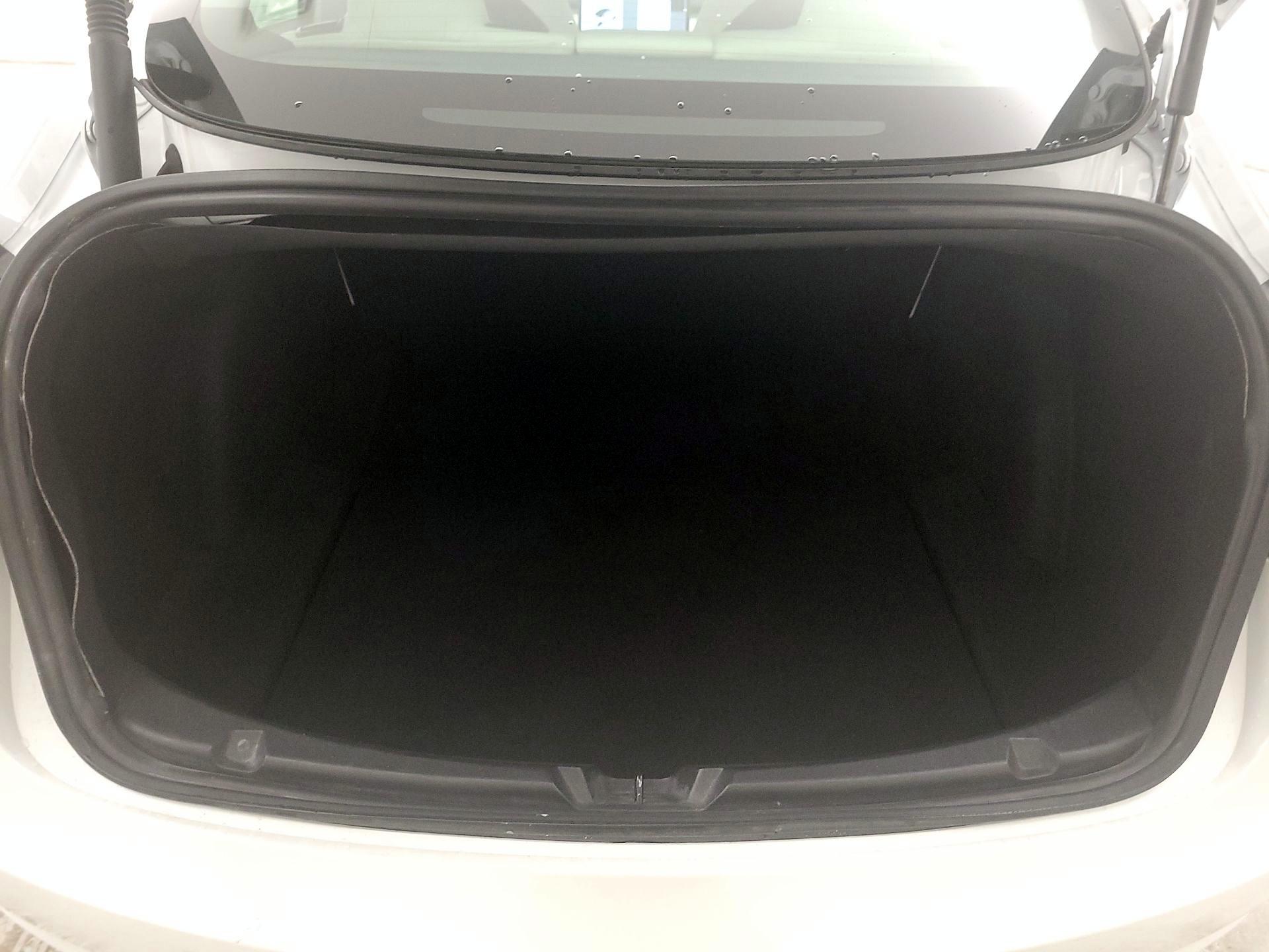 Thumbnail: 2021 Tesla Model 3 - 20