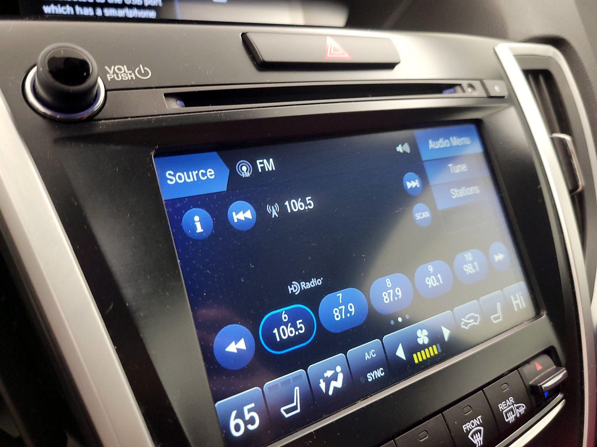 Thumbnail: 2018 Acura TLX - 15