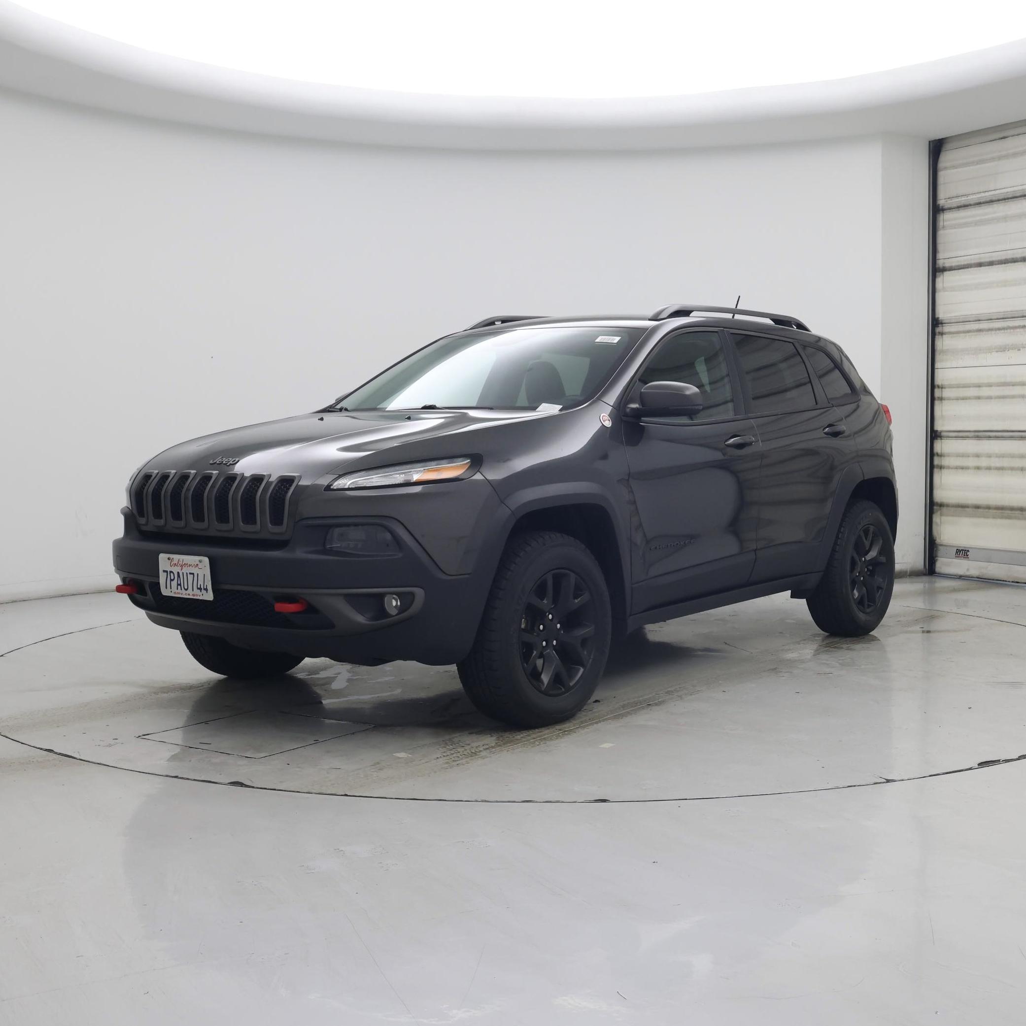 Thumbnail: 2015 Jeep Cherokee - 4