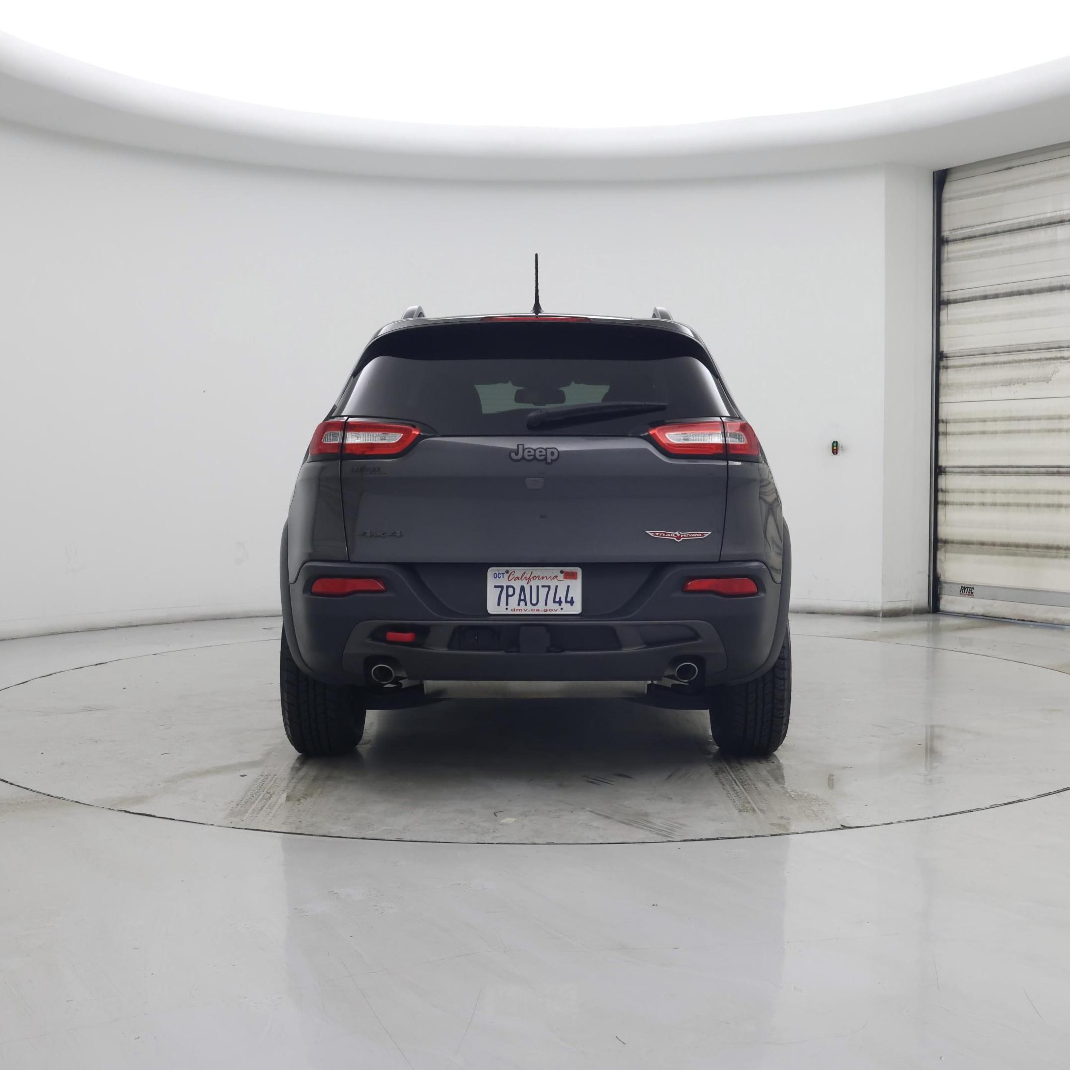 Thumbnail: 2015 Jeep Cherokee - 6