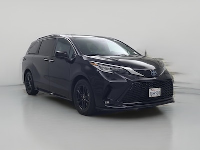 2022 Toyota Sienna Hybrid XSE
