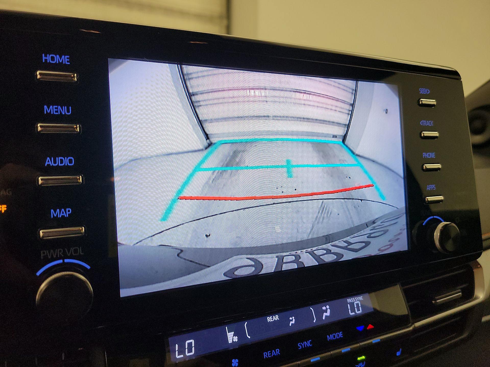 Thumbnail: 2022 Toyota Sienna - 15