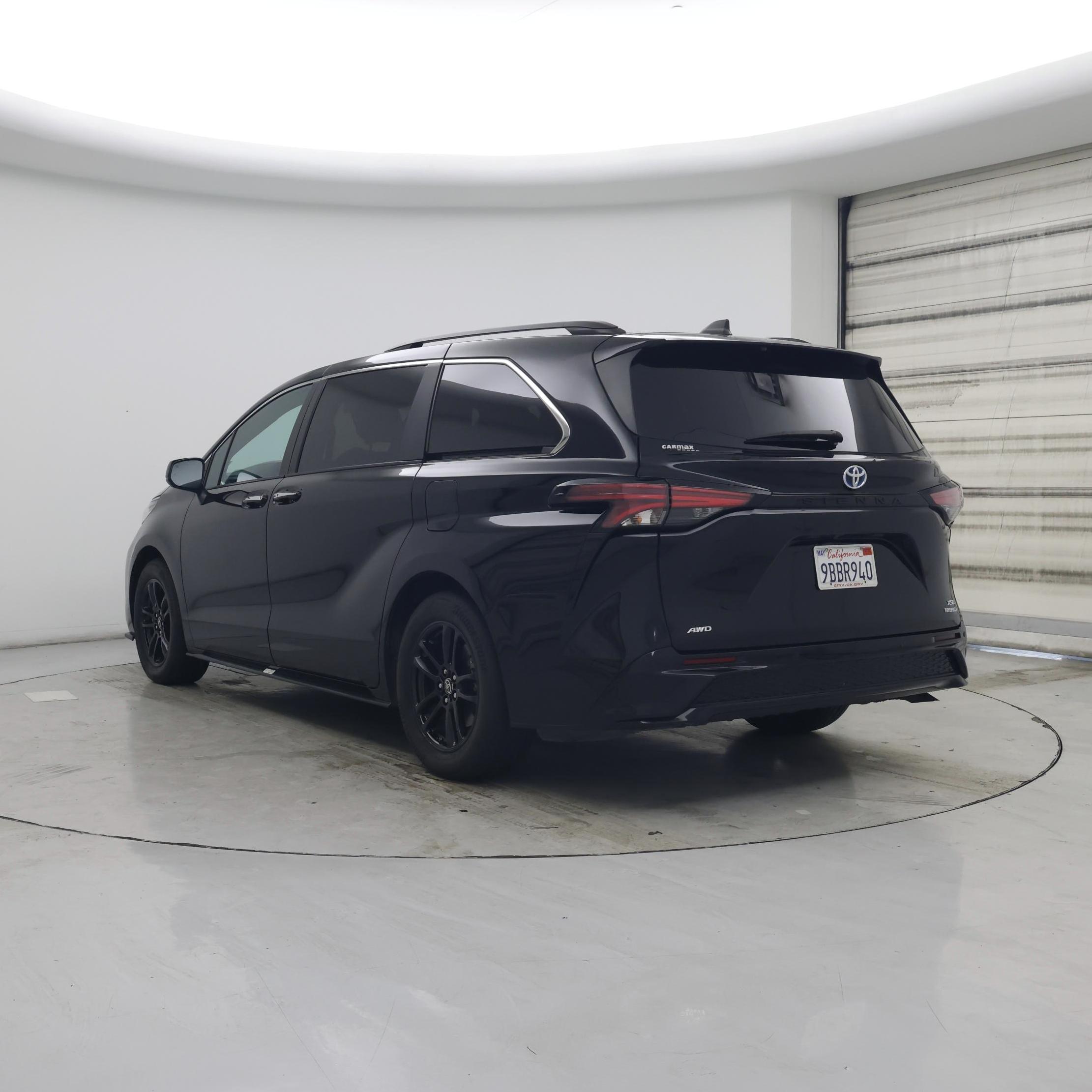 Thumbnail: 2022 Toyota Sienna - 2